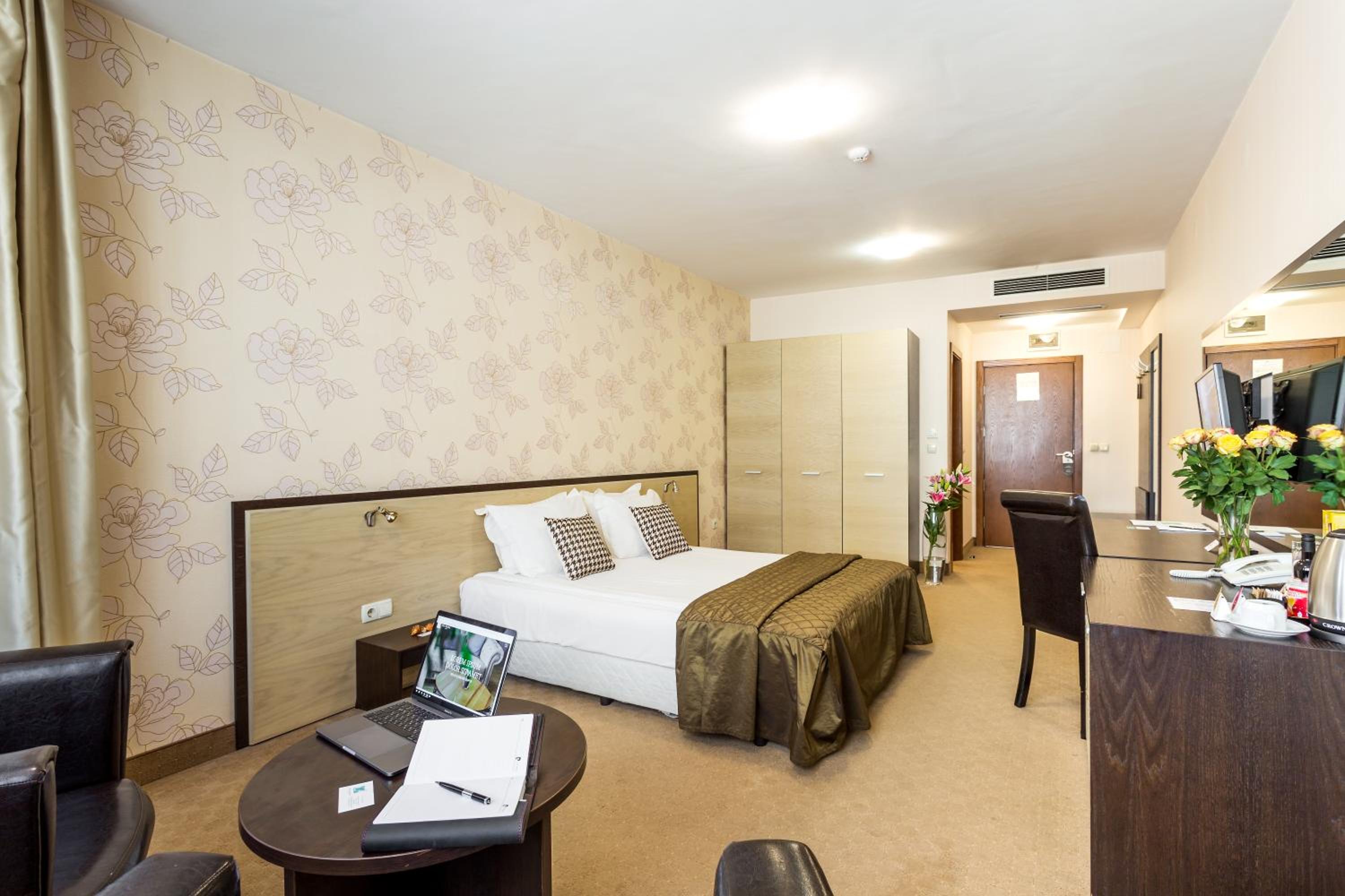 Superior Twin Room - Photo 5