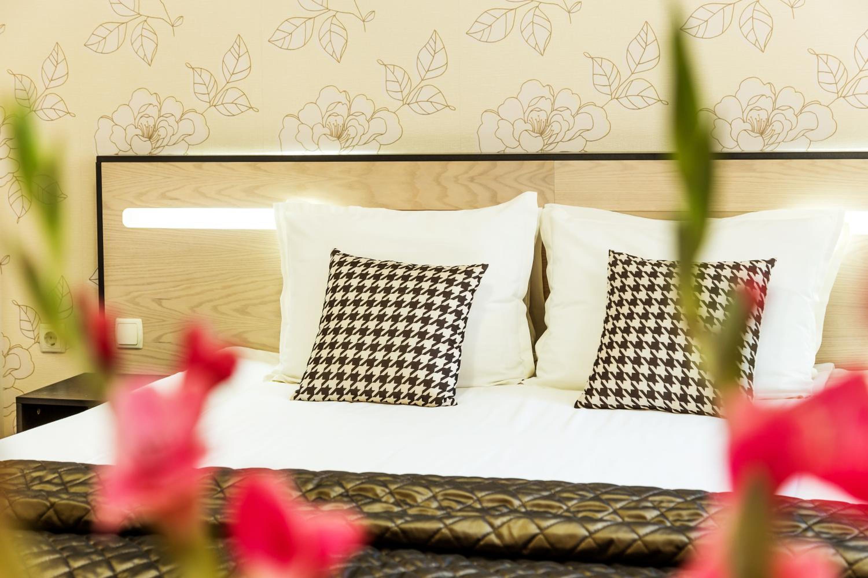 Deluxe Double Room - Photo 2