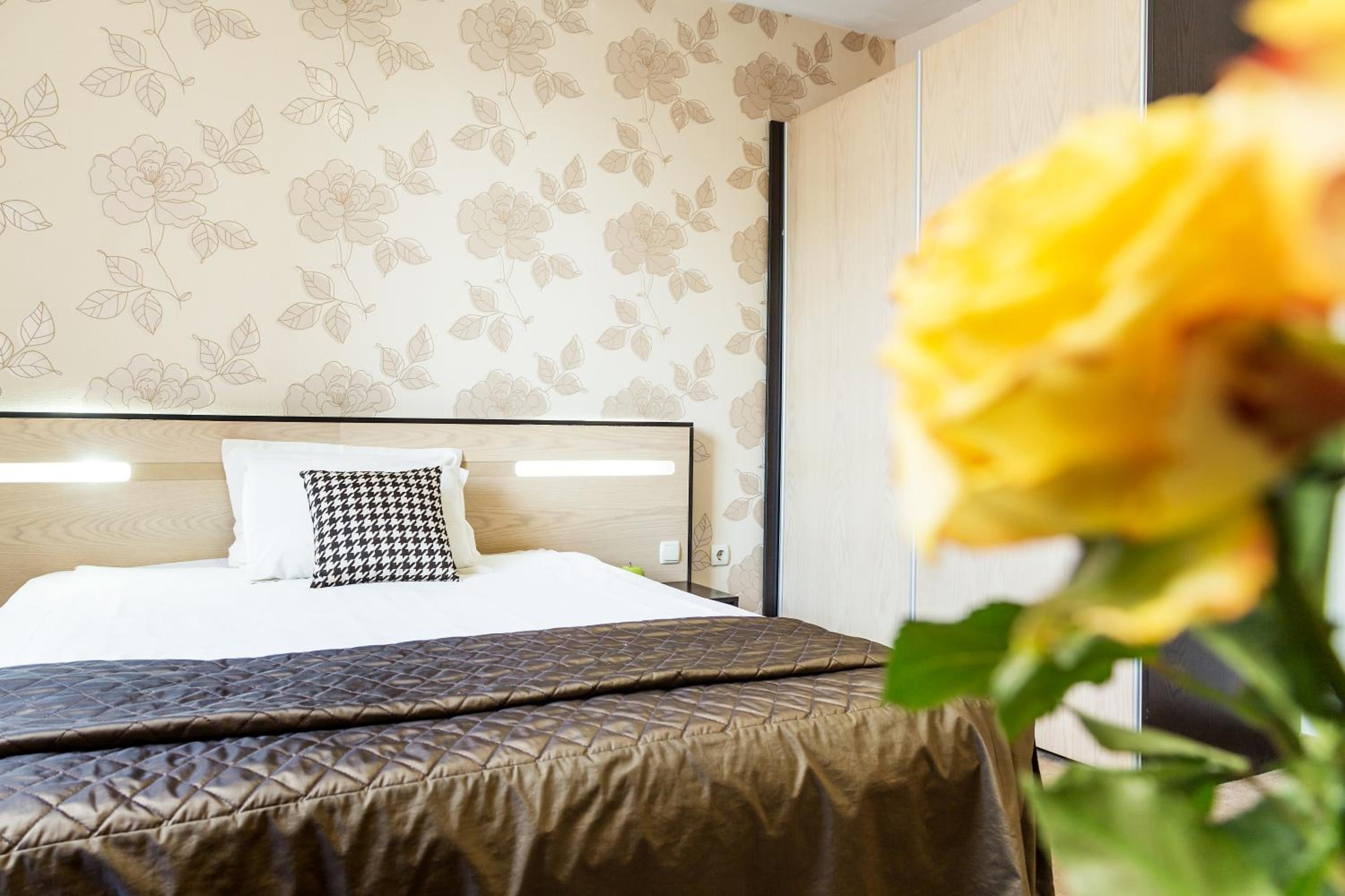 Double Room - Photo 1
