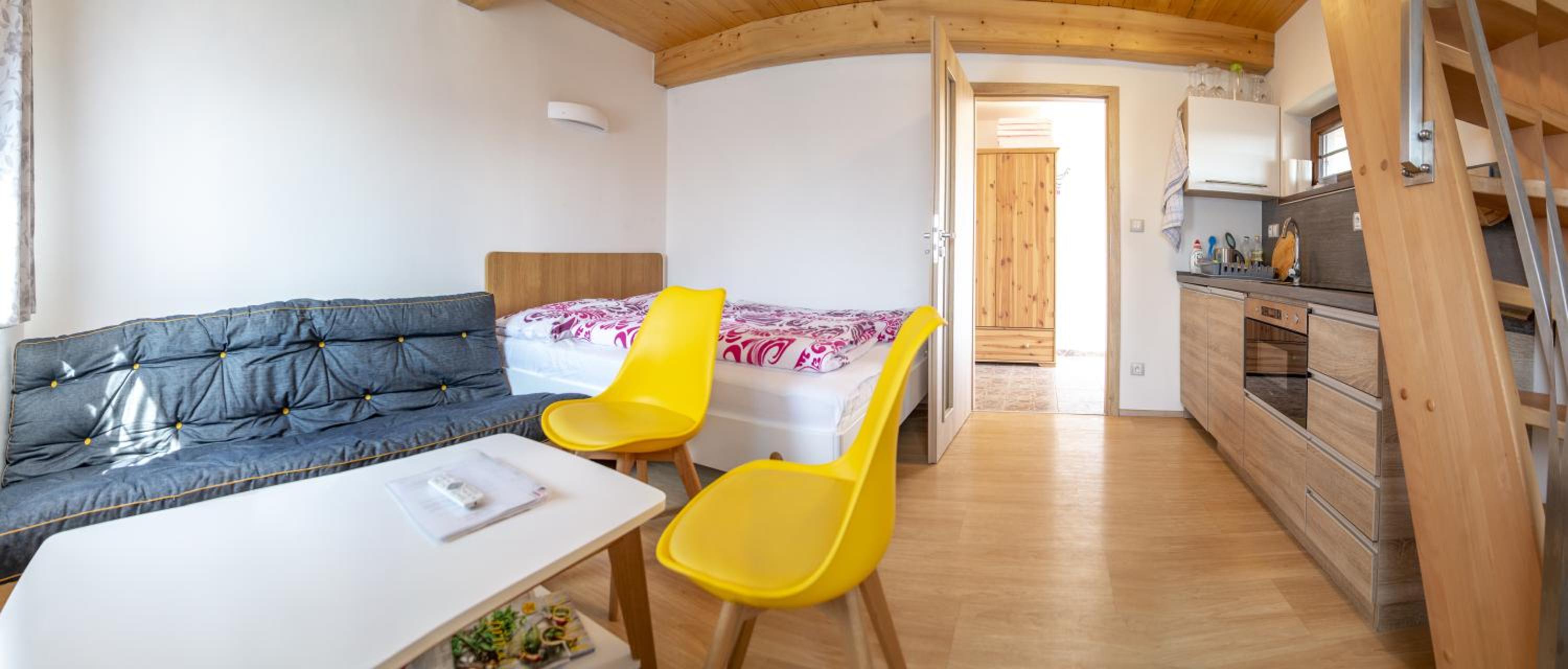 Maisonette photo 1
