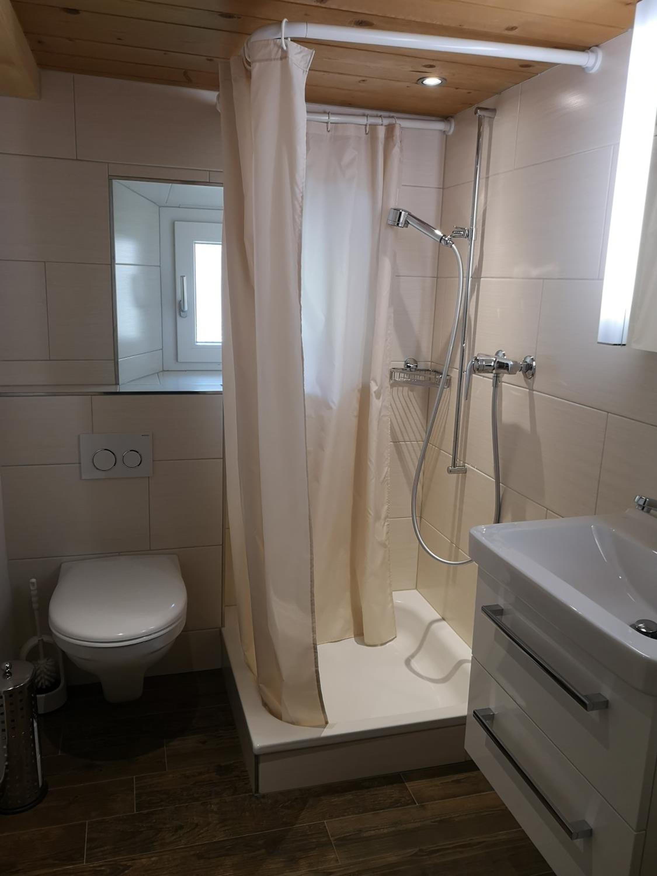 Double Room with Private Bathroom photo 2