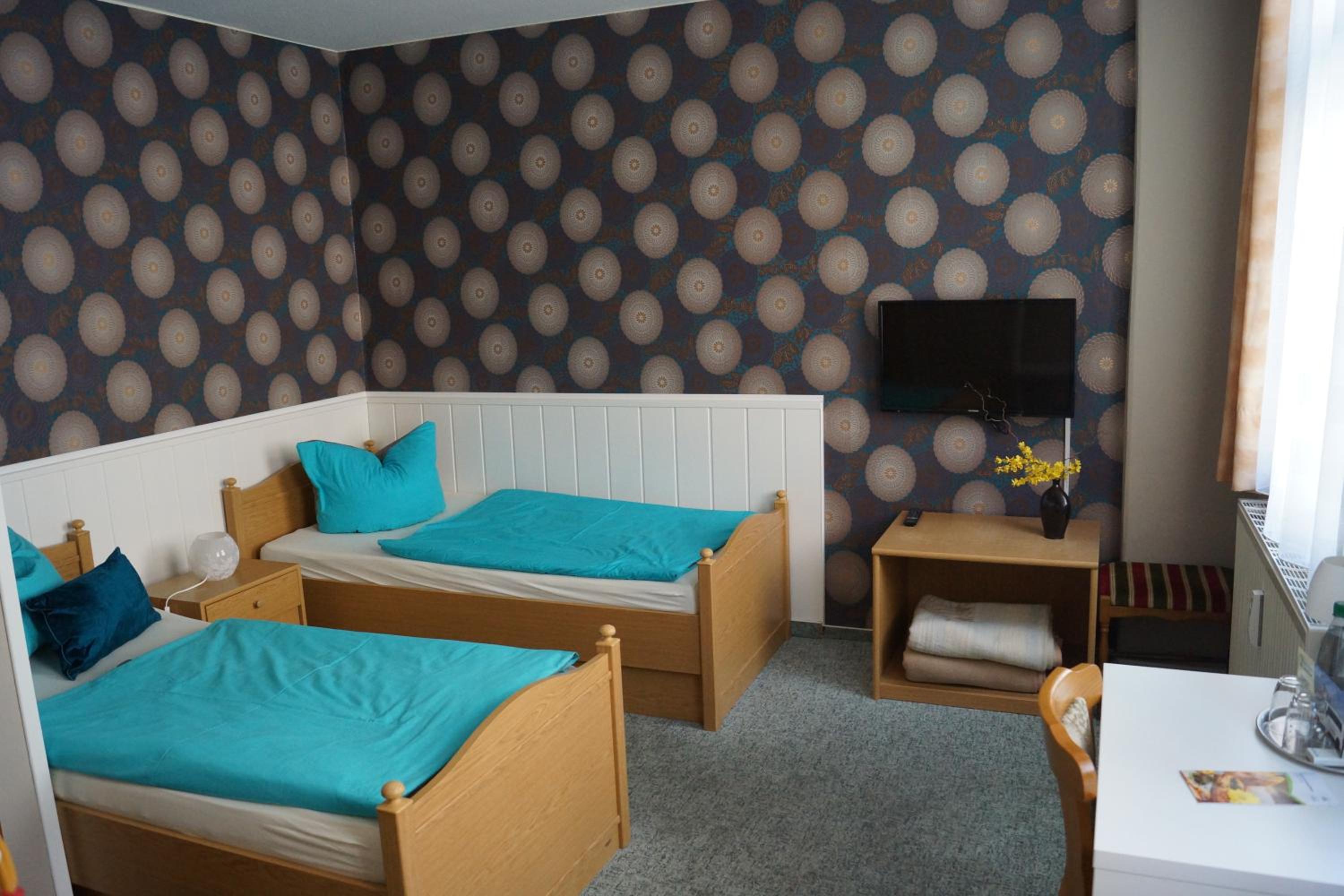 Double or Twin Room - Photo 10