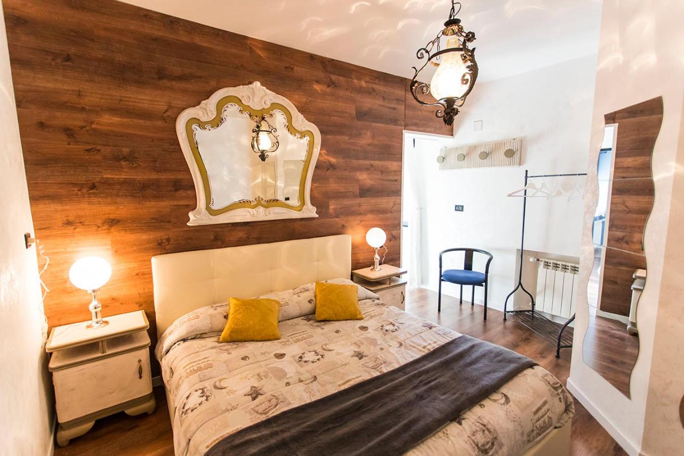 Triple Room with Private Bathroom photo 1