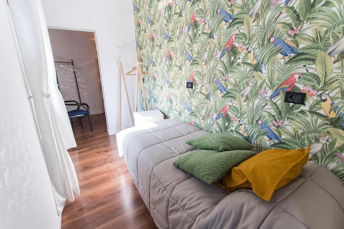 Triple Room with Private Bathroom photo 2