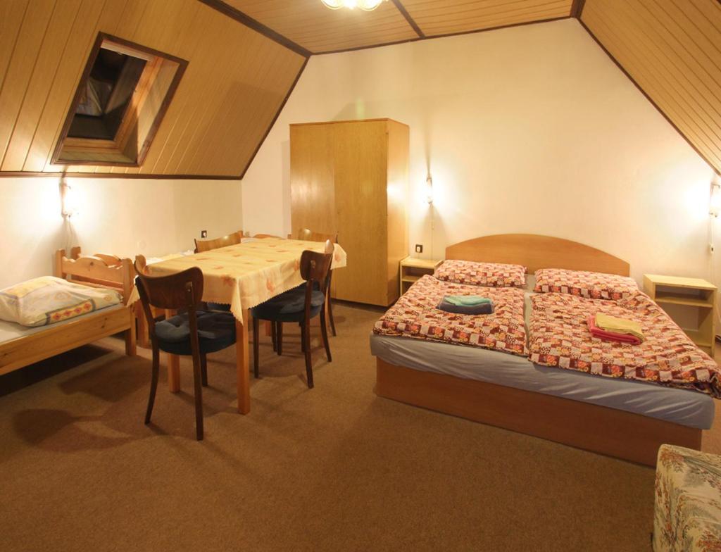 Quadruple Room photo 1