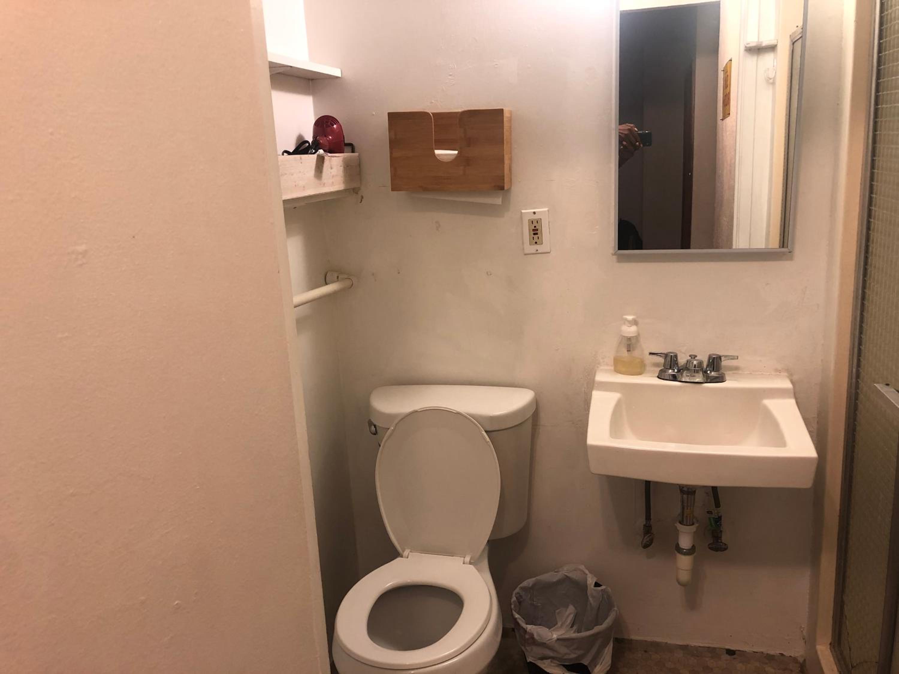 Budget Double Room photo 2