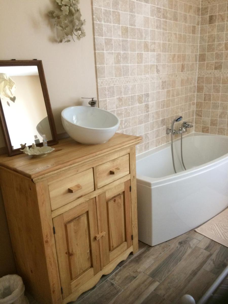 Double Room - Photo 2