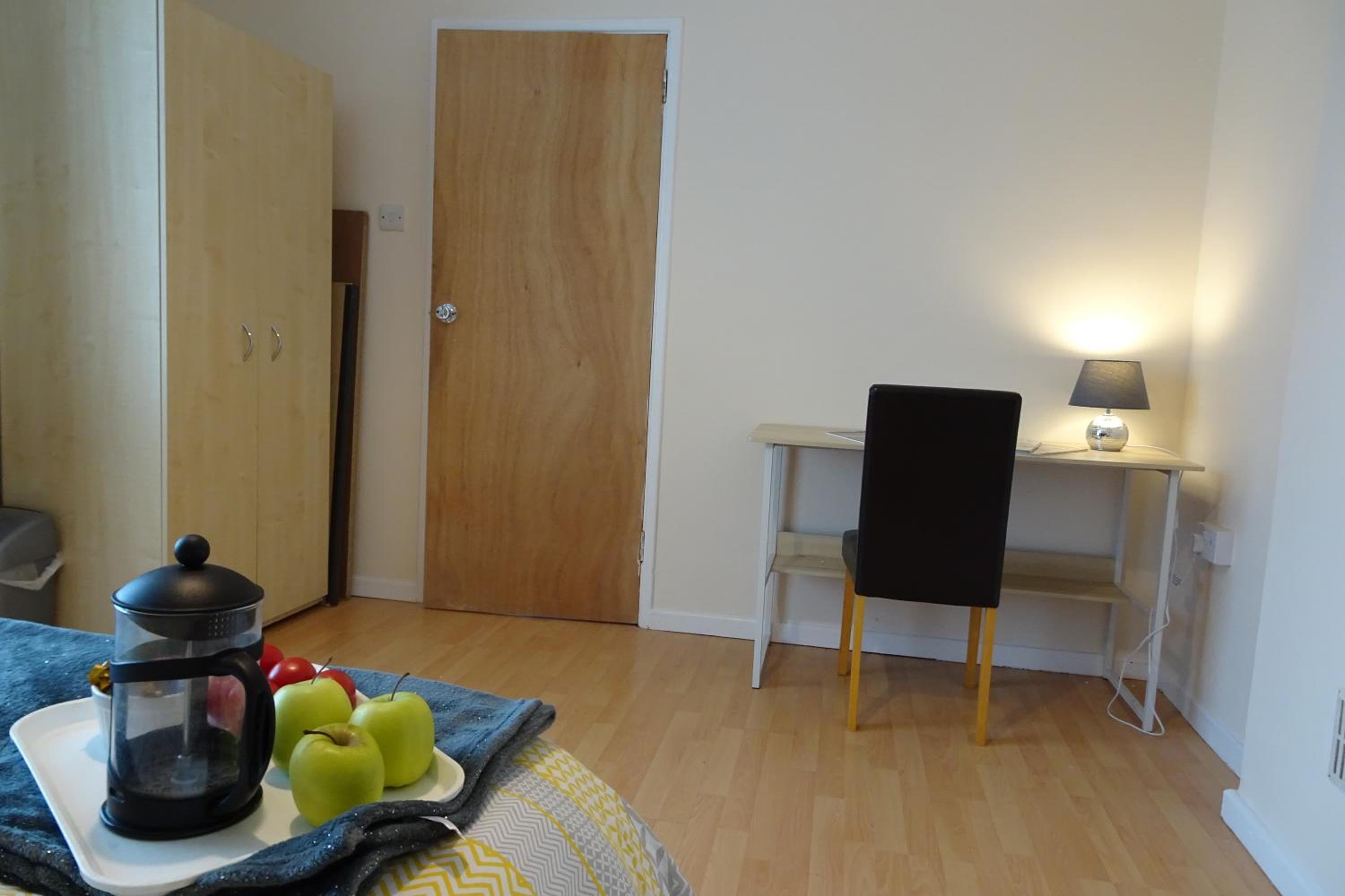 Apartment with Garden View photo 3