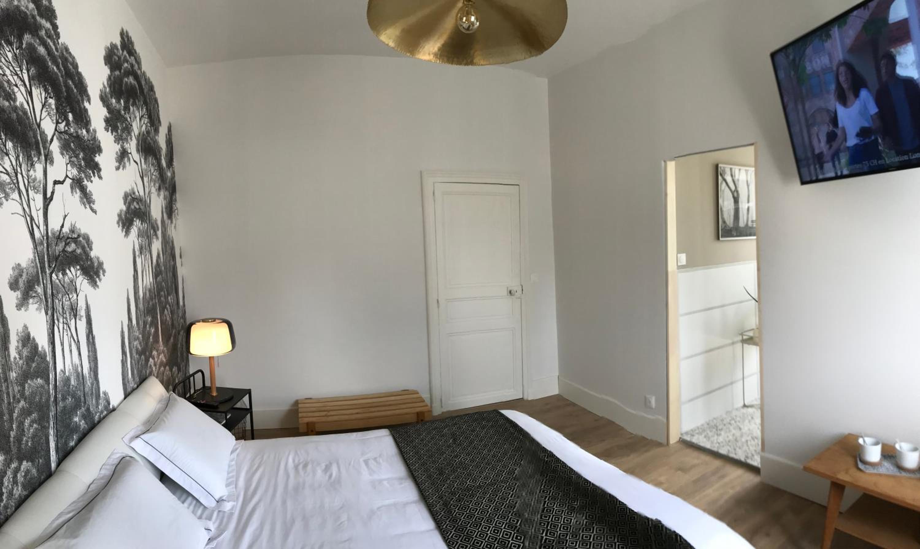 Deluxe Double Room with Shower
