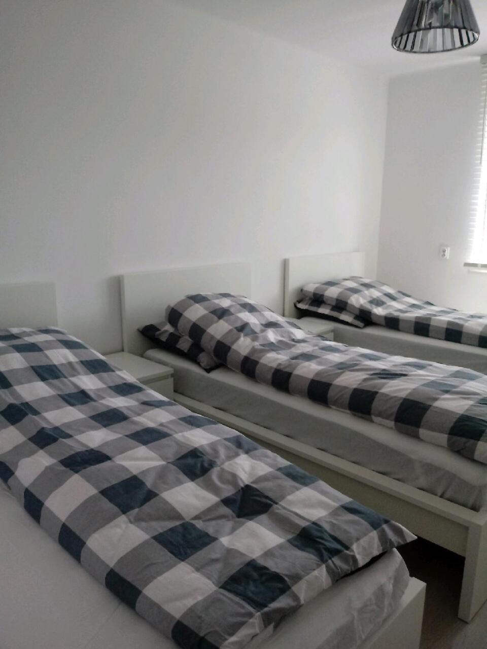 Triple Room with Shared Bathroom