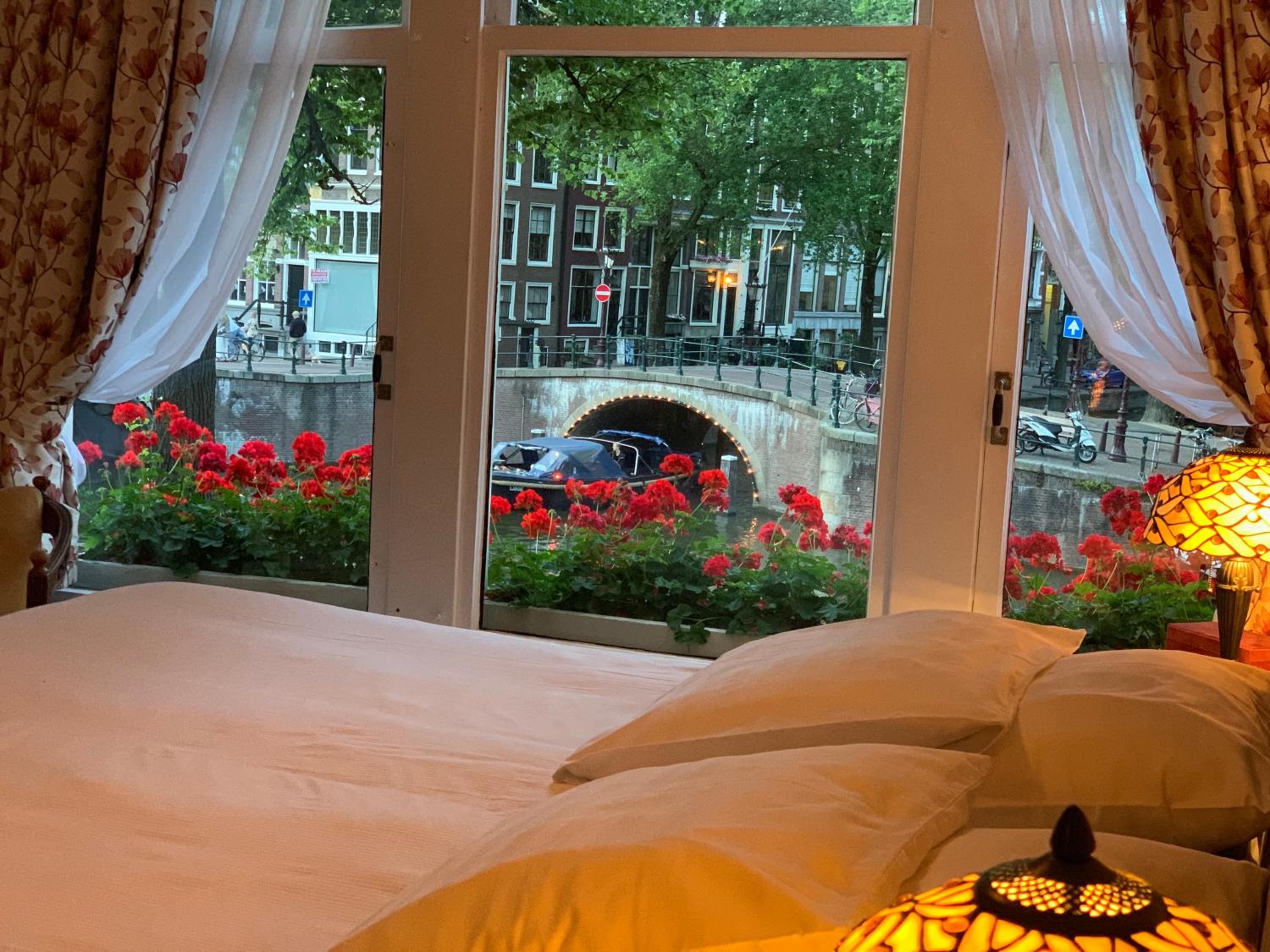 Deluxe Studio with Canal View photo 3