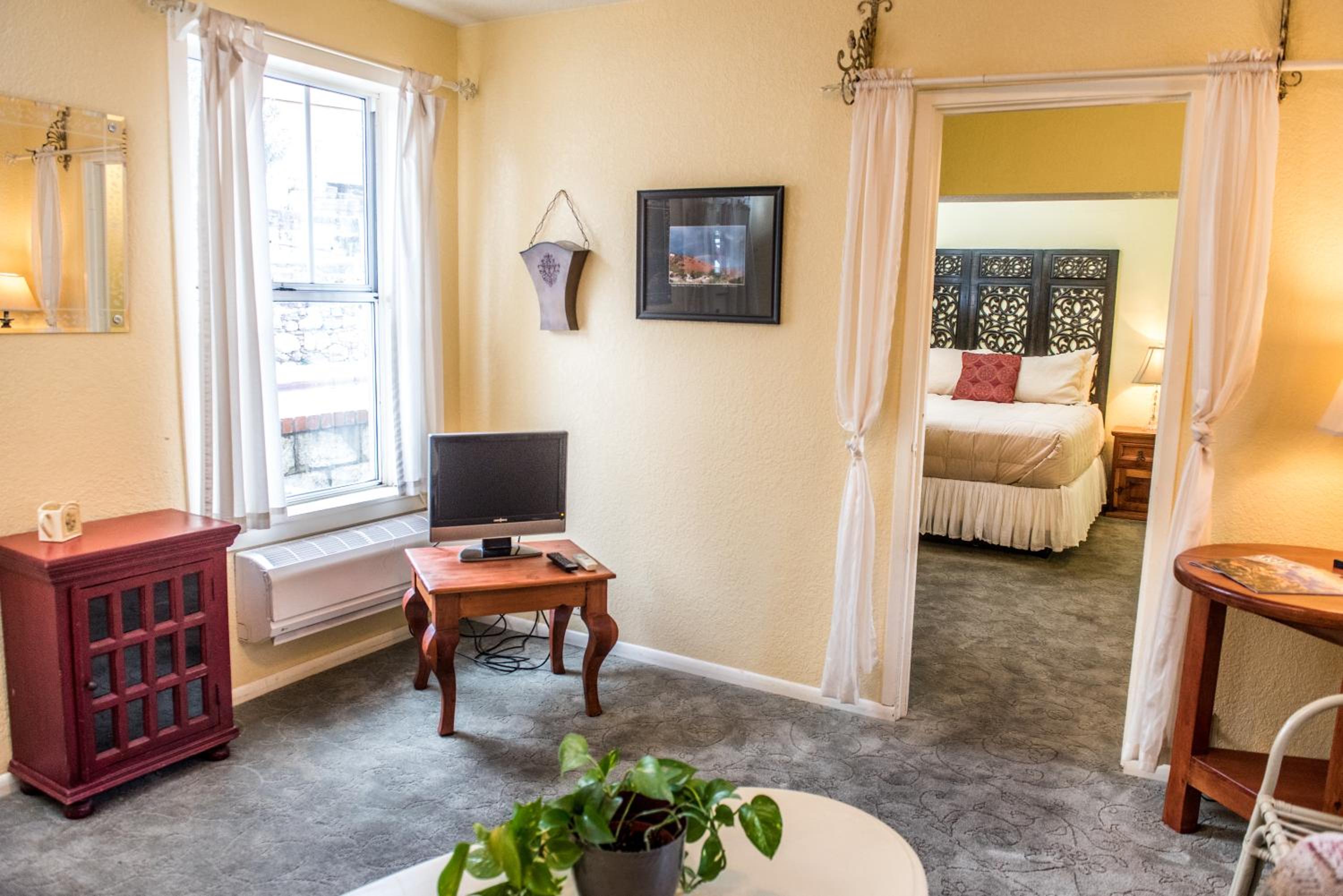 Superior Queen Room