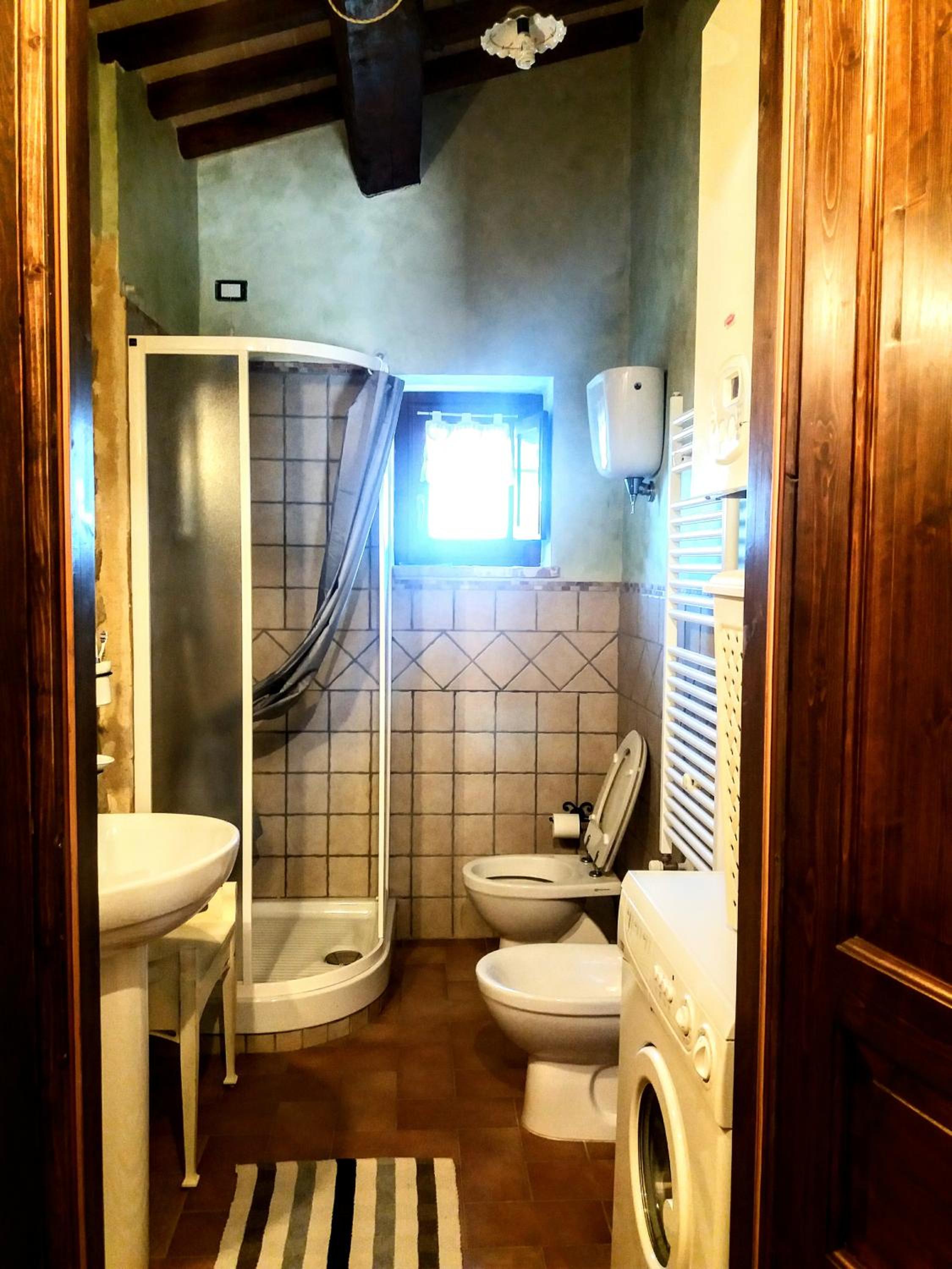Two-Bedroom Apartment - Photo 11