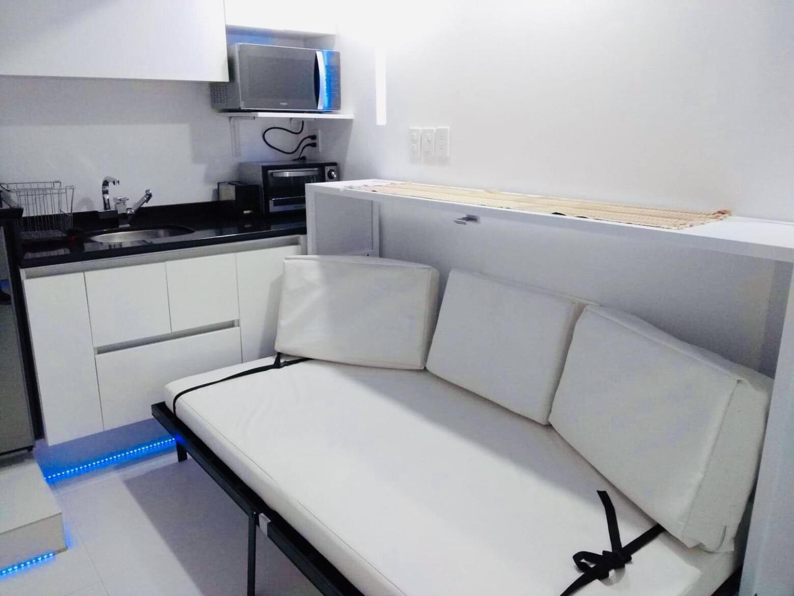 Studio - Split Level - Photo 22
