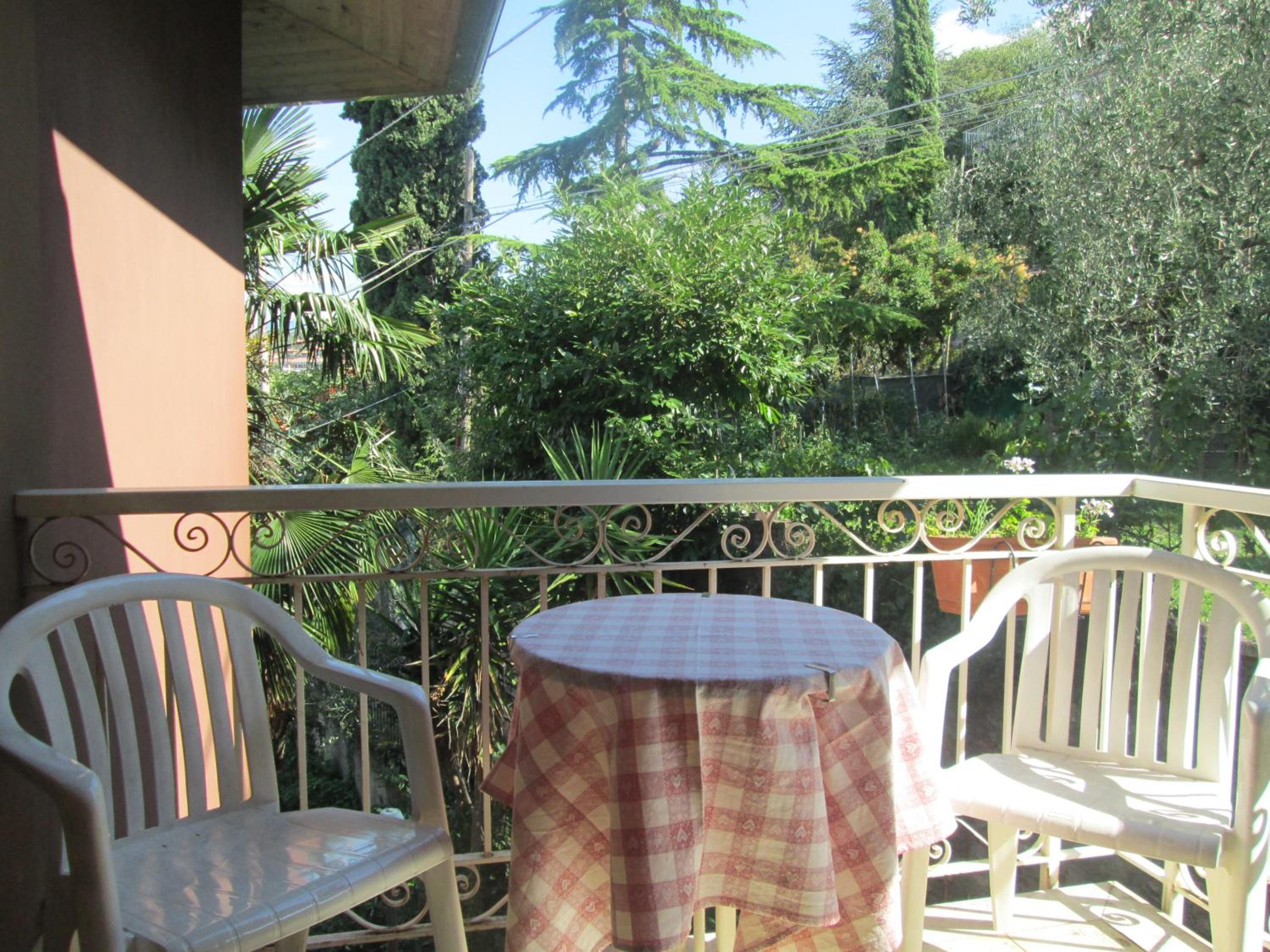Double Room - Photo 21