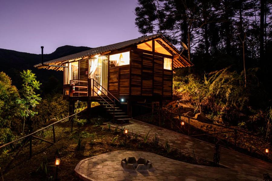 Superior Bungalow photo 2