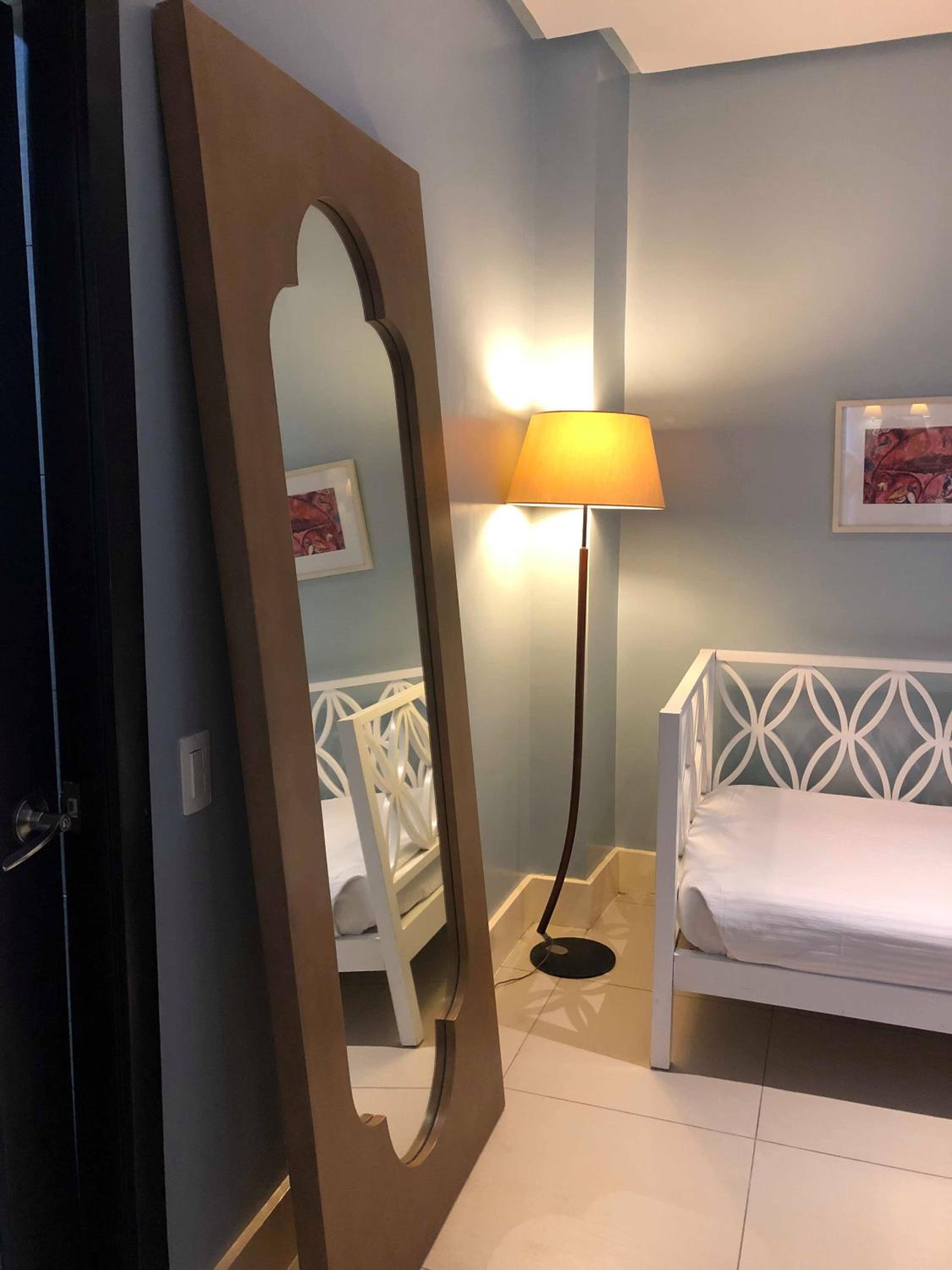Executive Suite photo 2