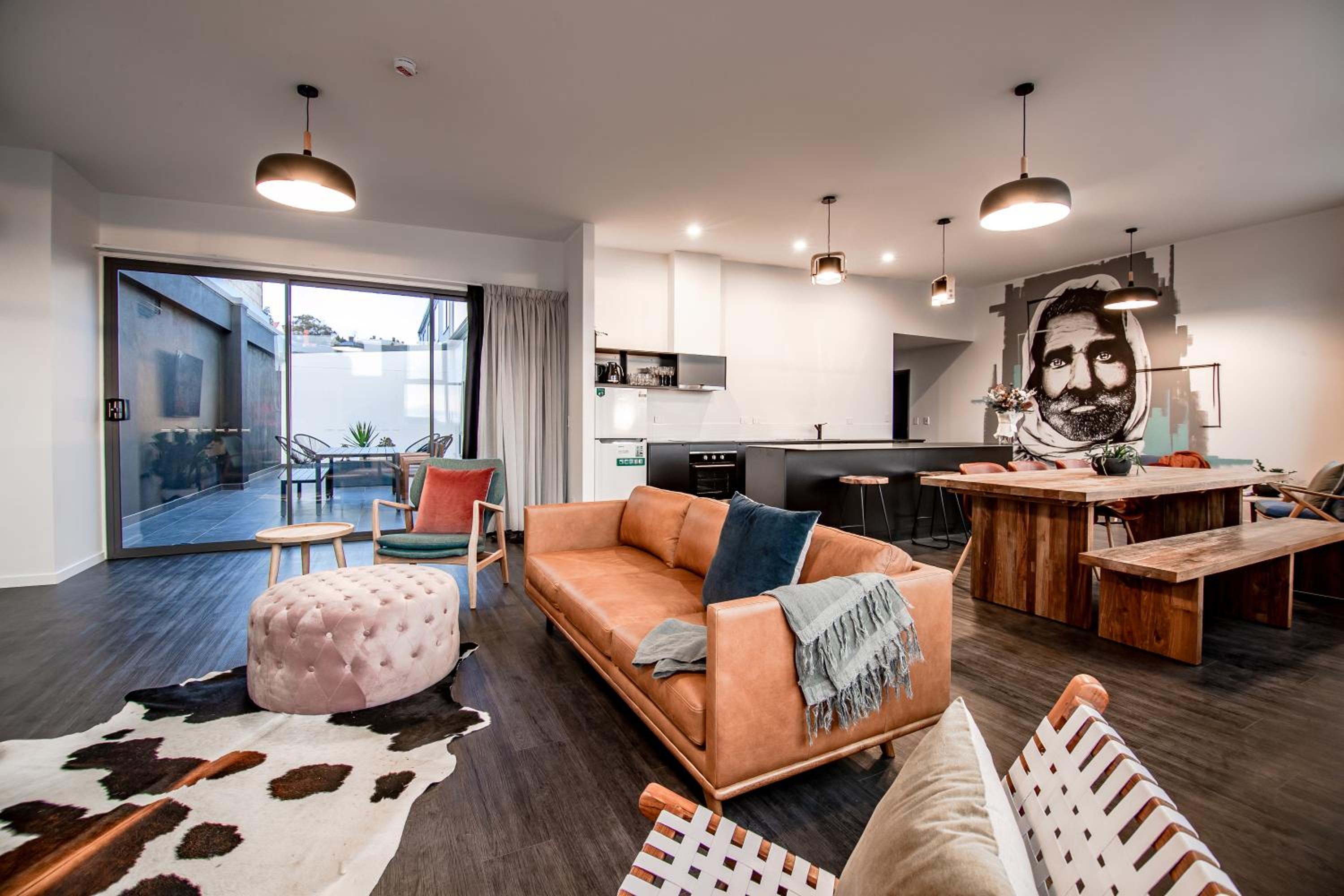 Three-Bedroom Apartment - Photo 18