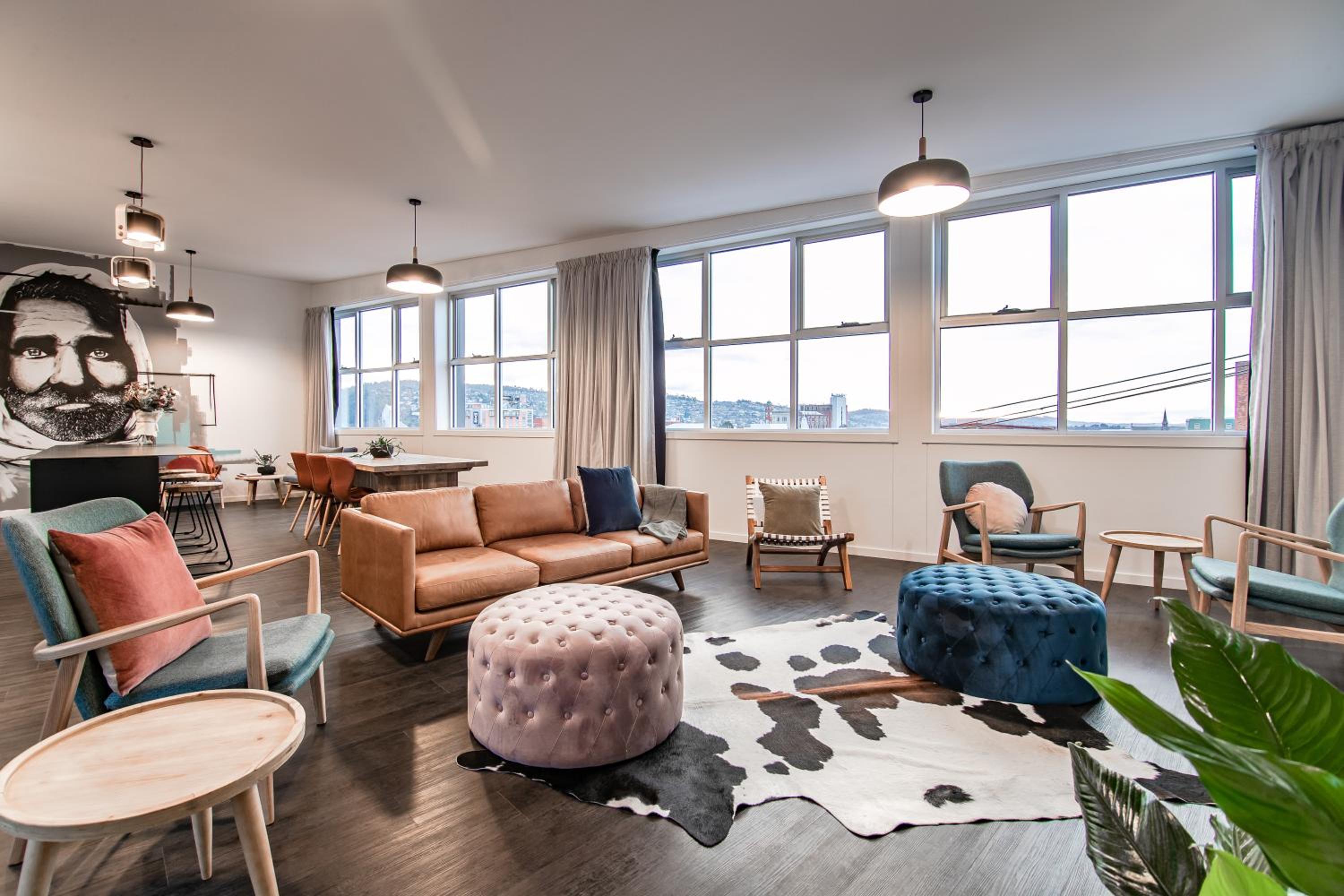 Three-Bedroom Apartment - Photo 1