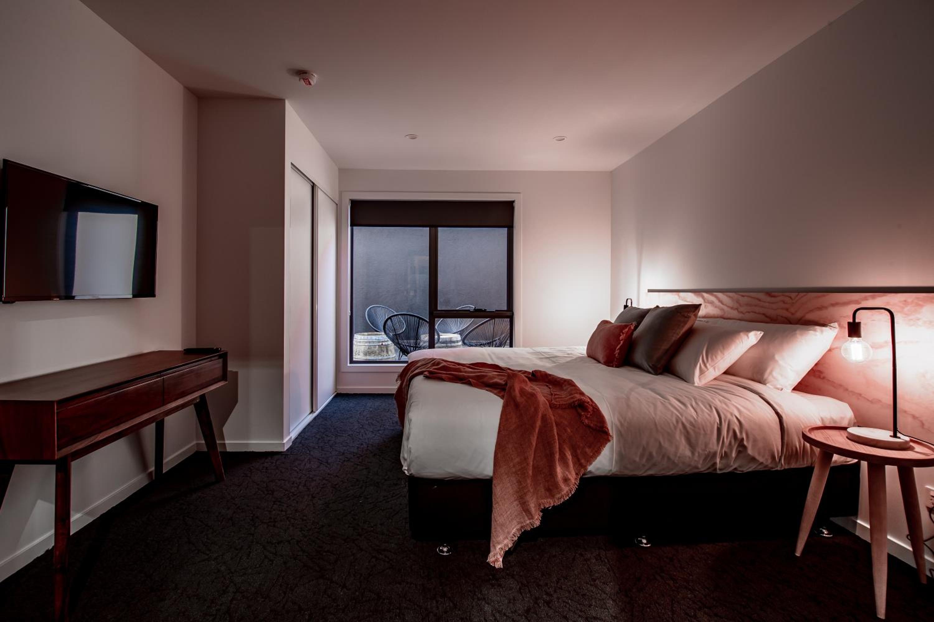 Three-Bedroom Apartment - Photo 7