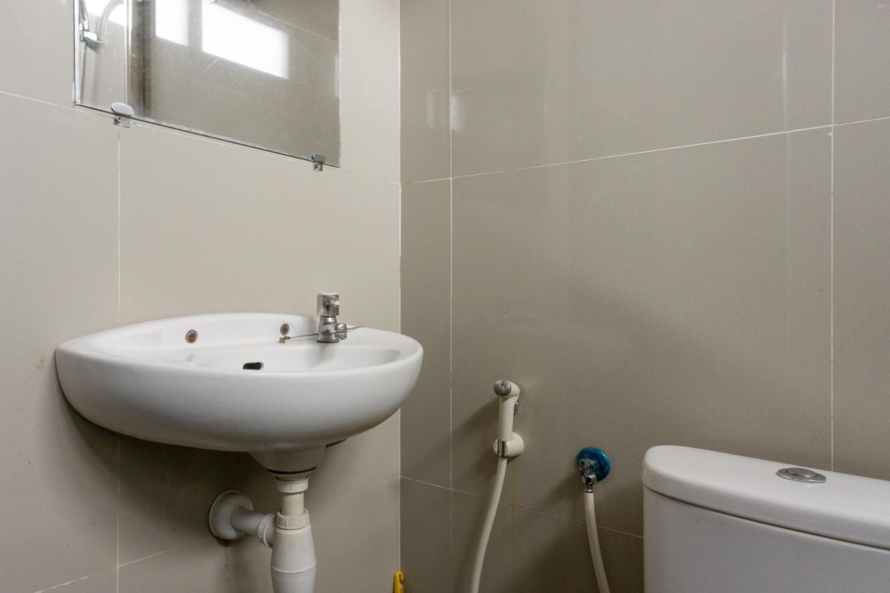 Double Room - Photo 8