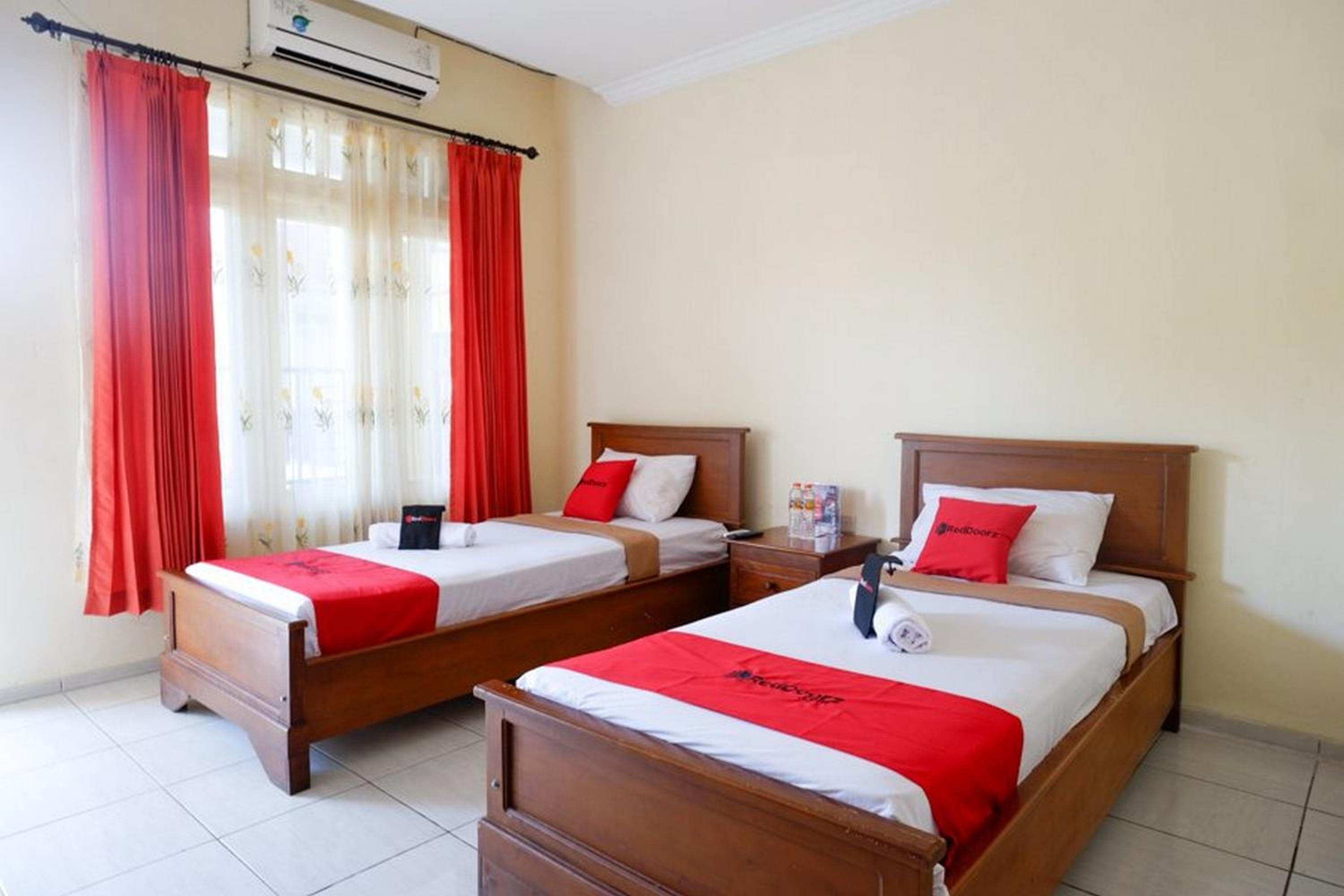Twin Room - Photo 10