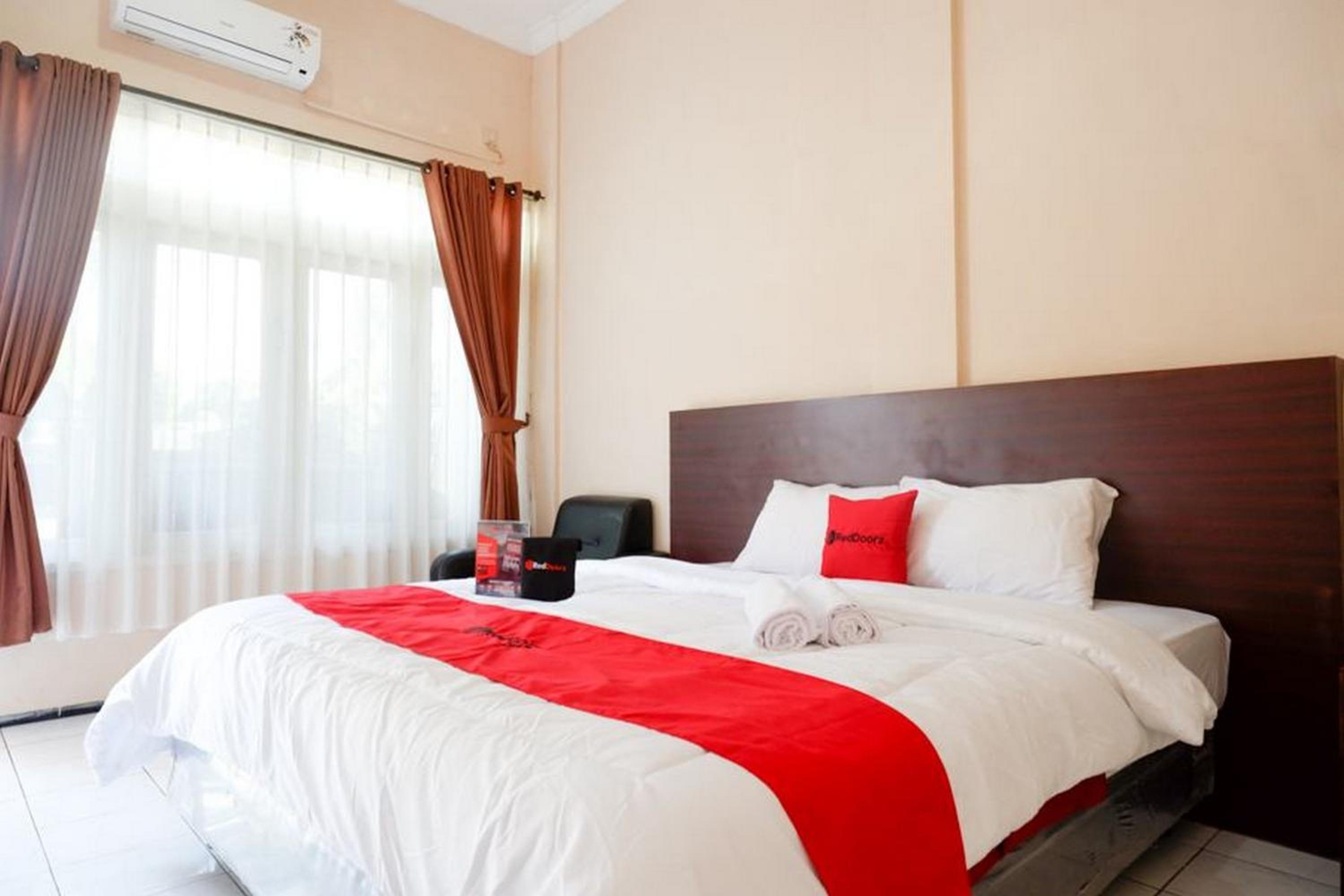 Double Room - Photo 6