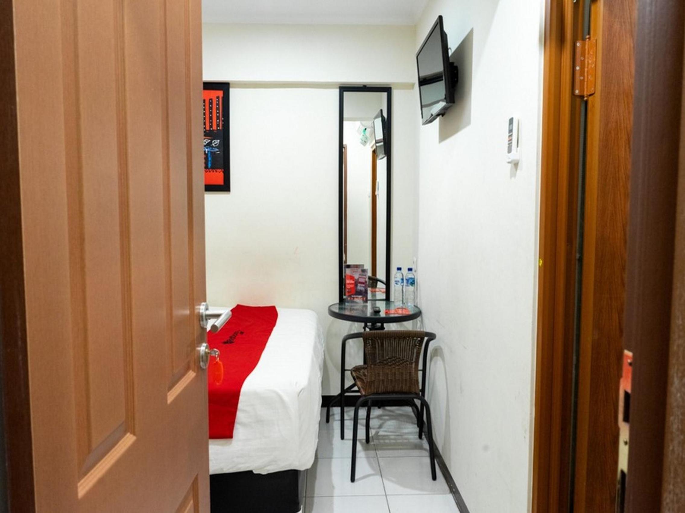 Double Room - Photo 2
