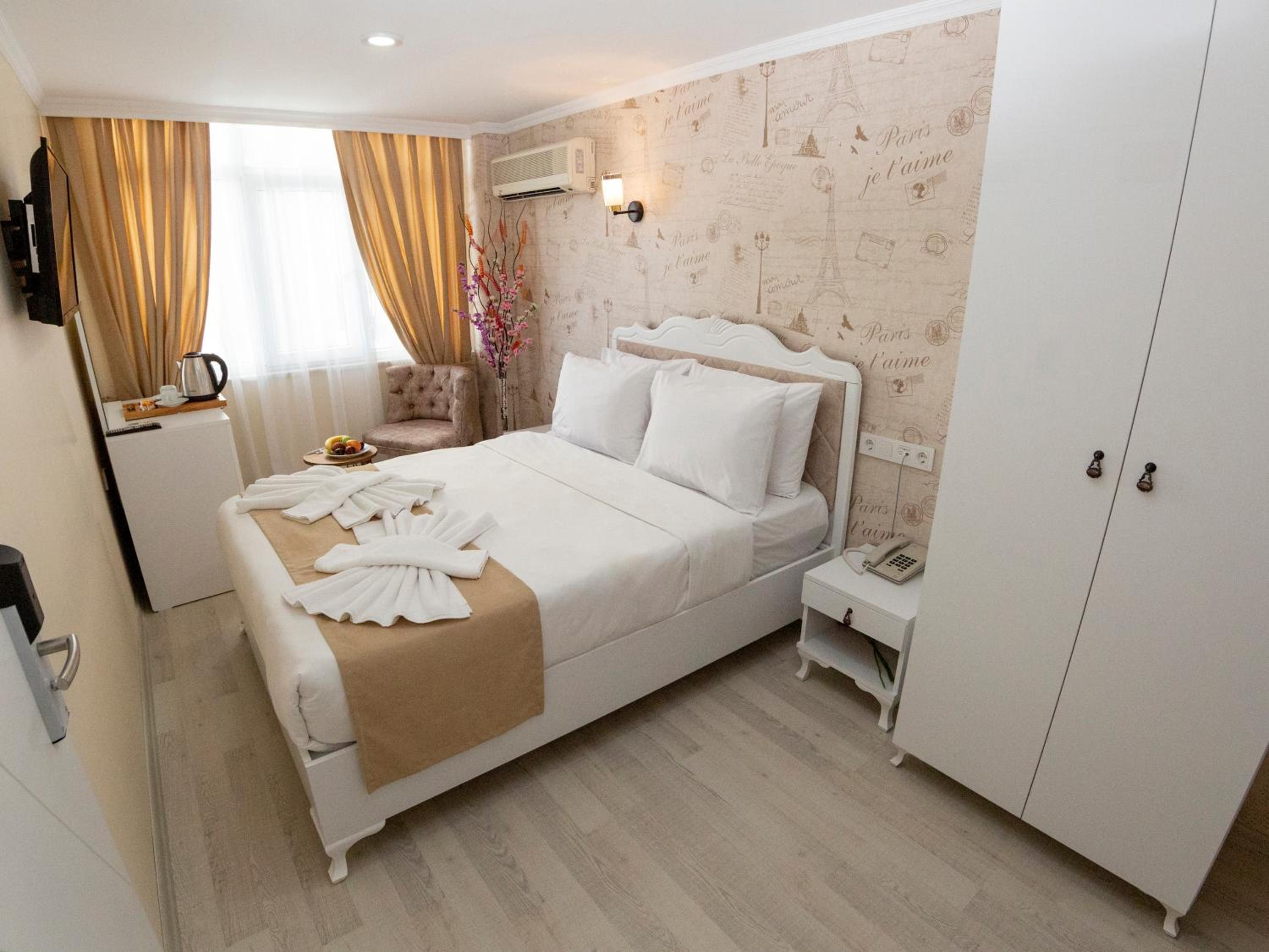 Standard Double Room photo 1