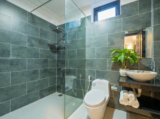 Deluxe Double Room - Photo 11