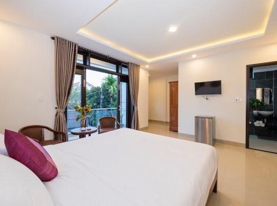 Deluxe Double Room - Photo 14