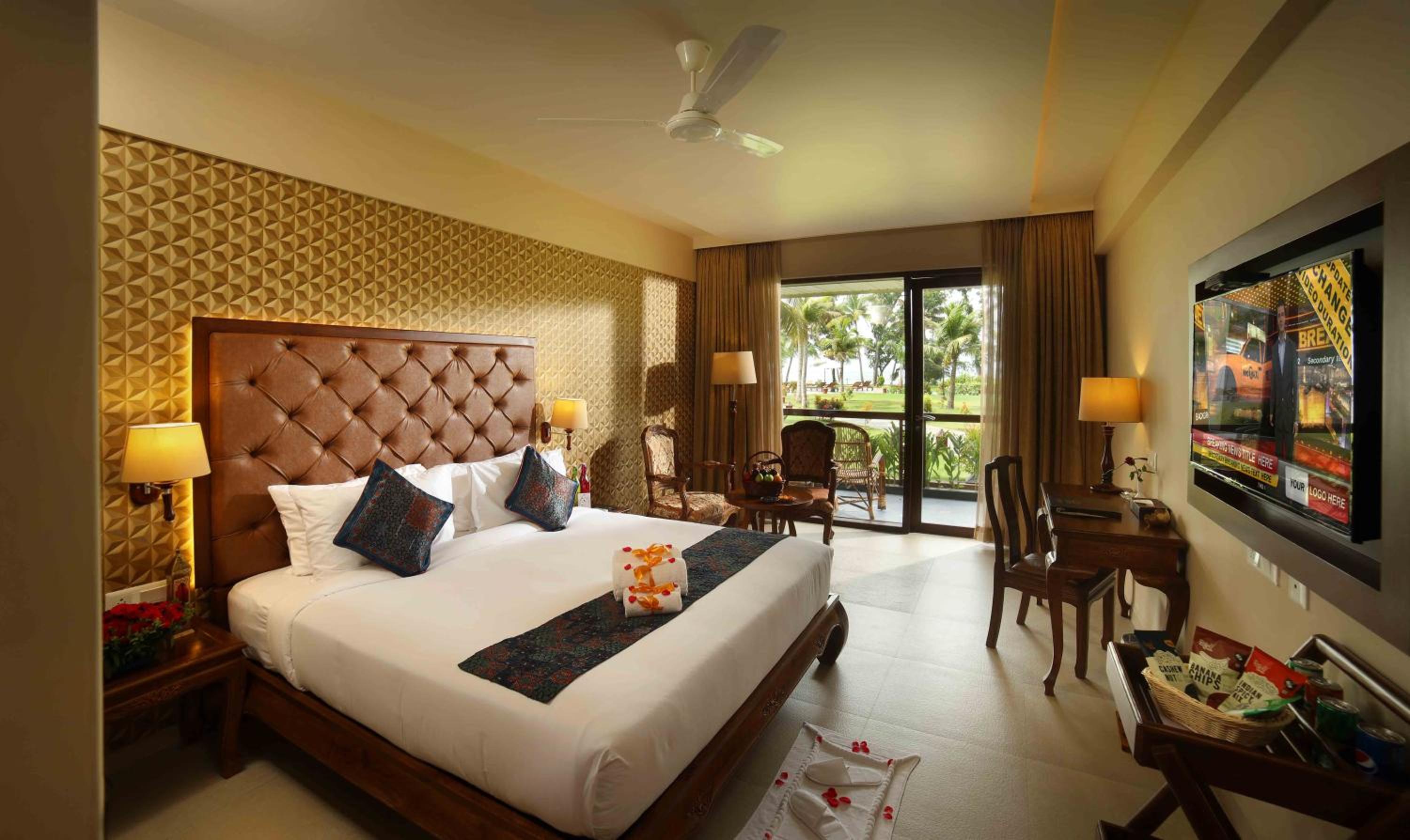 Lake View Deluxe Room - Photo 1