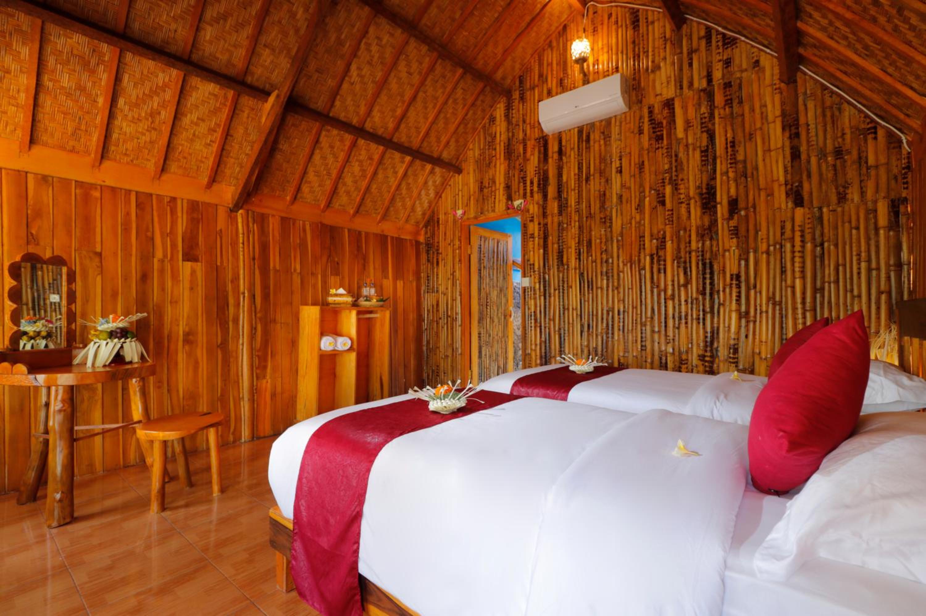 Deluxe Double or Twin Room - Photo 9