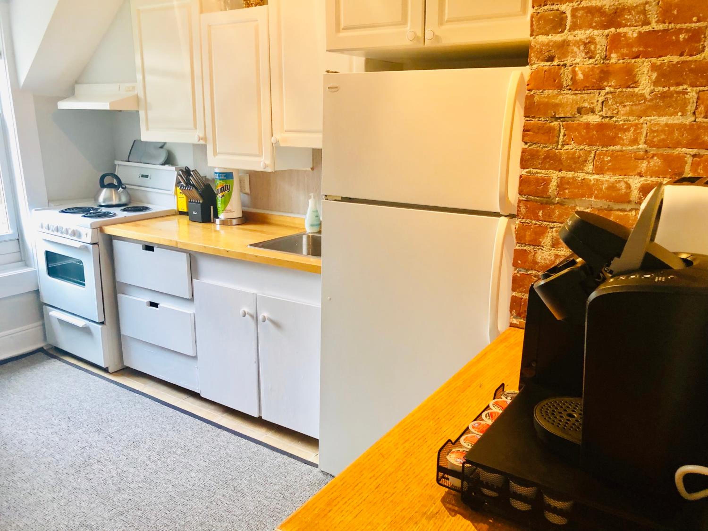 Two-Bedroom Apartment - Photo 15