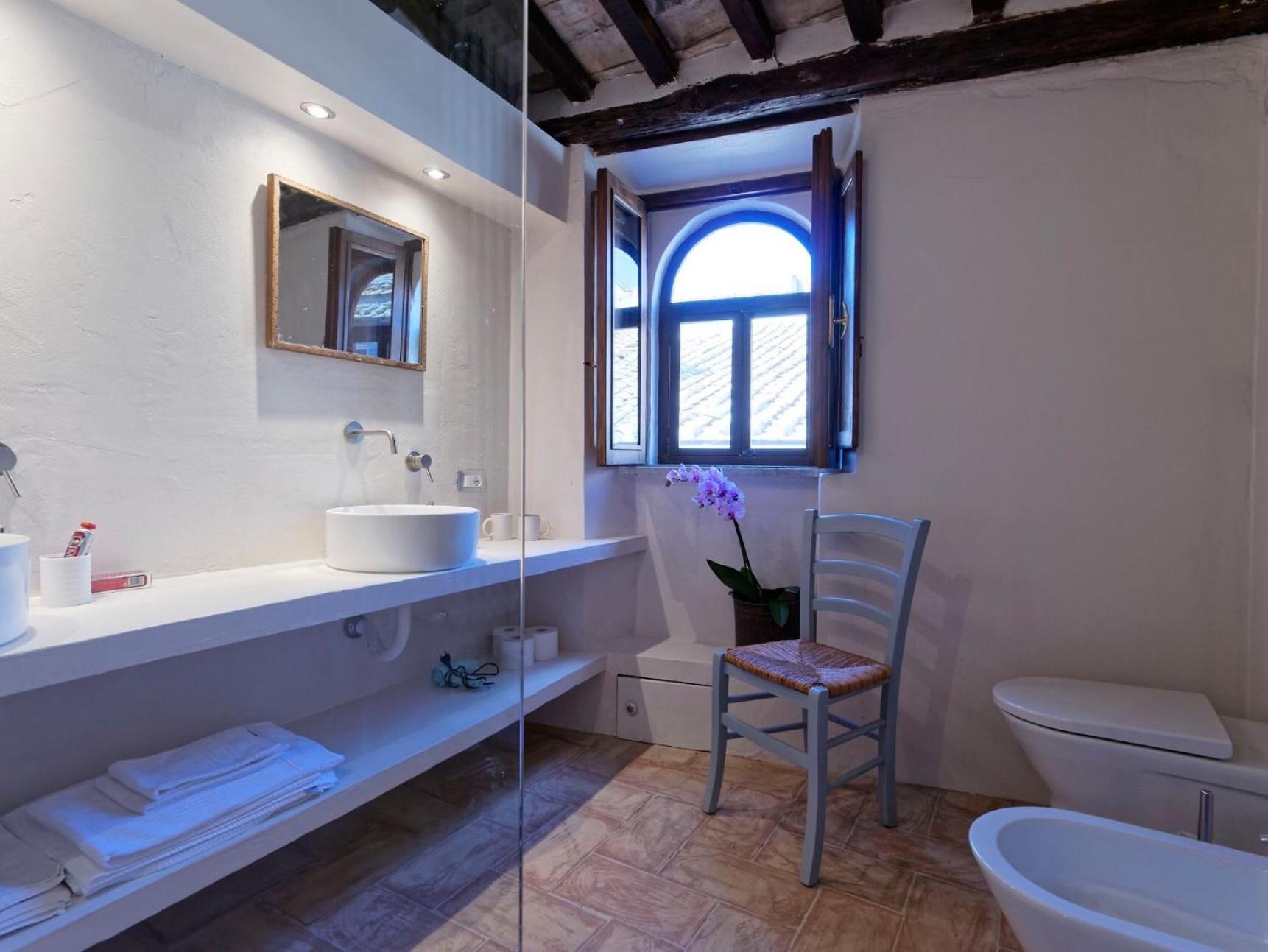 Loft - Photo 10