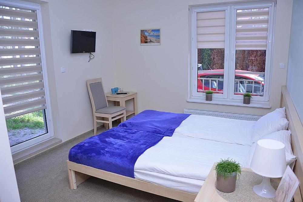Deluxe Double Room (2 Adults + 1 Child) - Photo 6