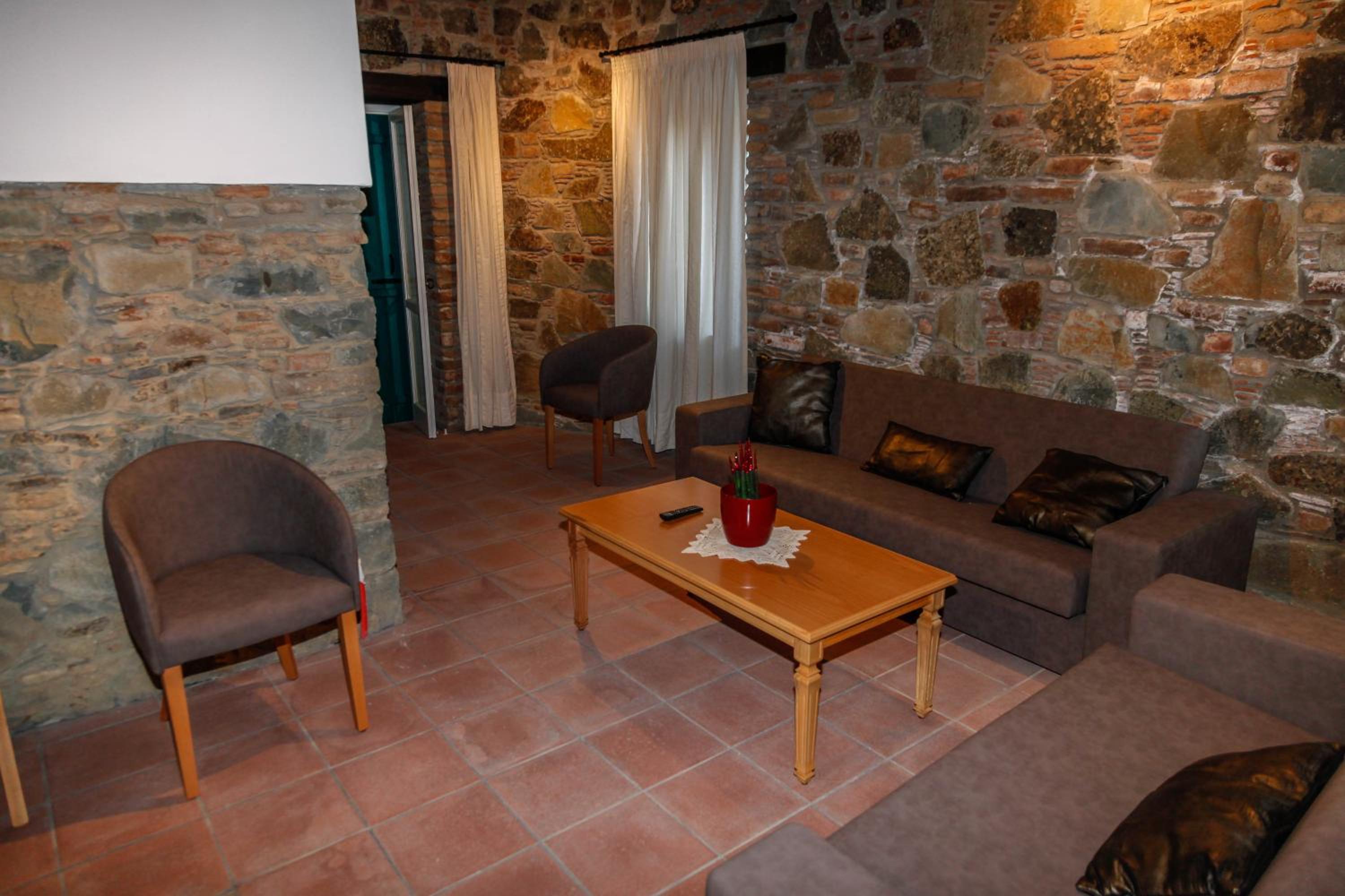 Two-Bedroom House photo 2