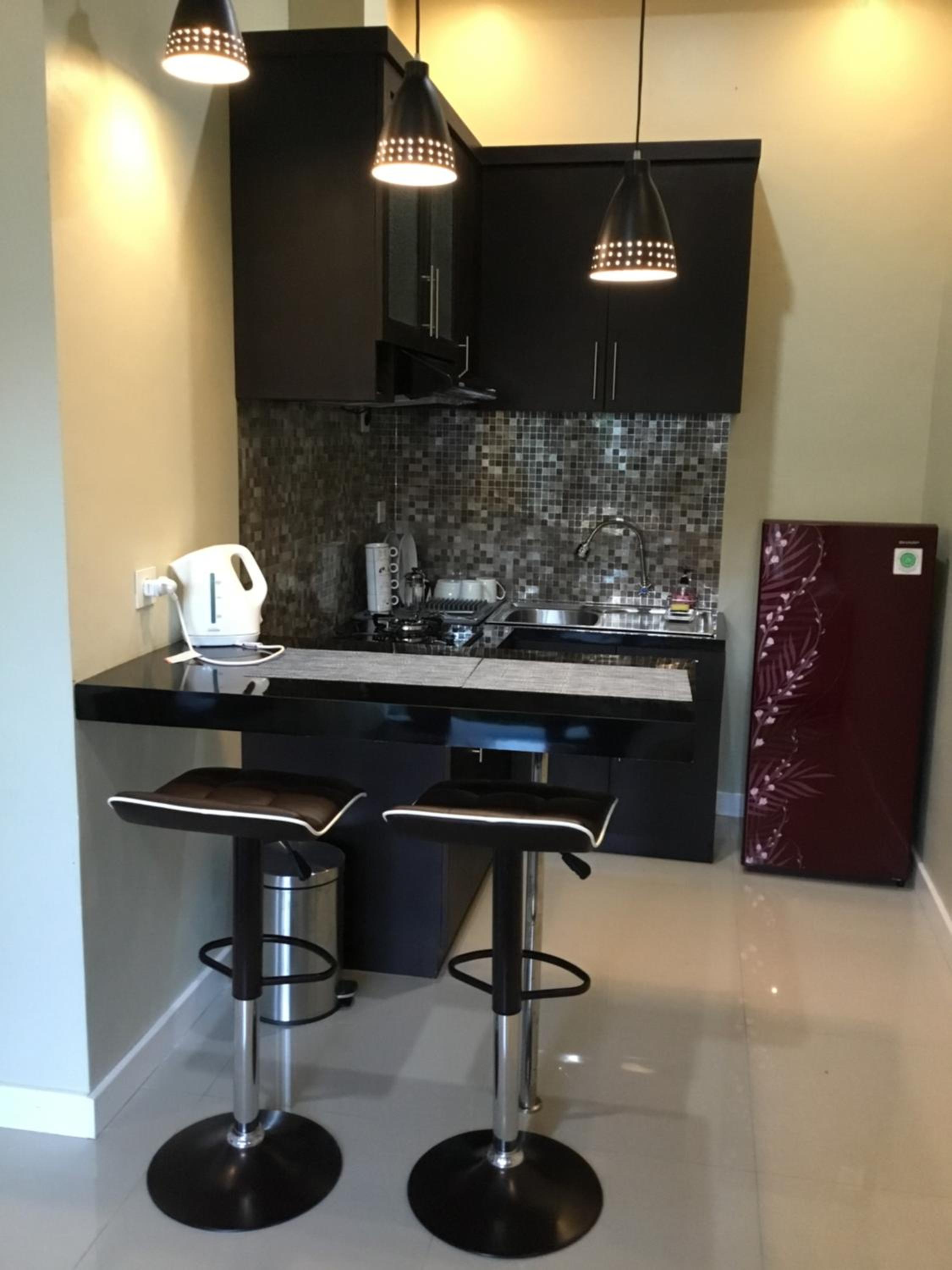 King Room with Lake View - Photo 19