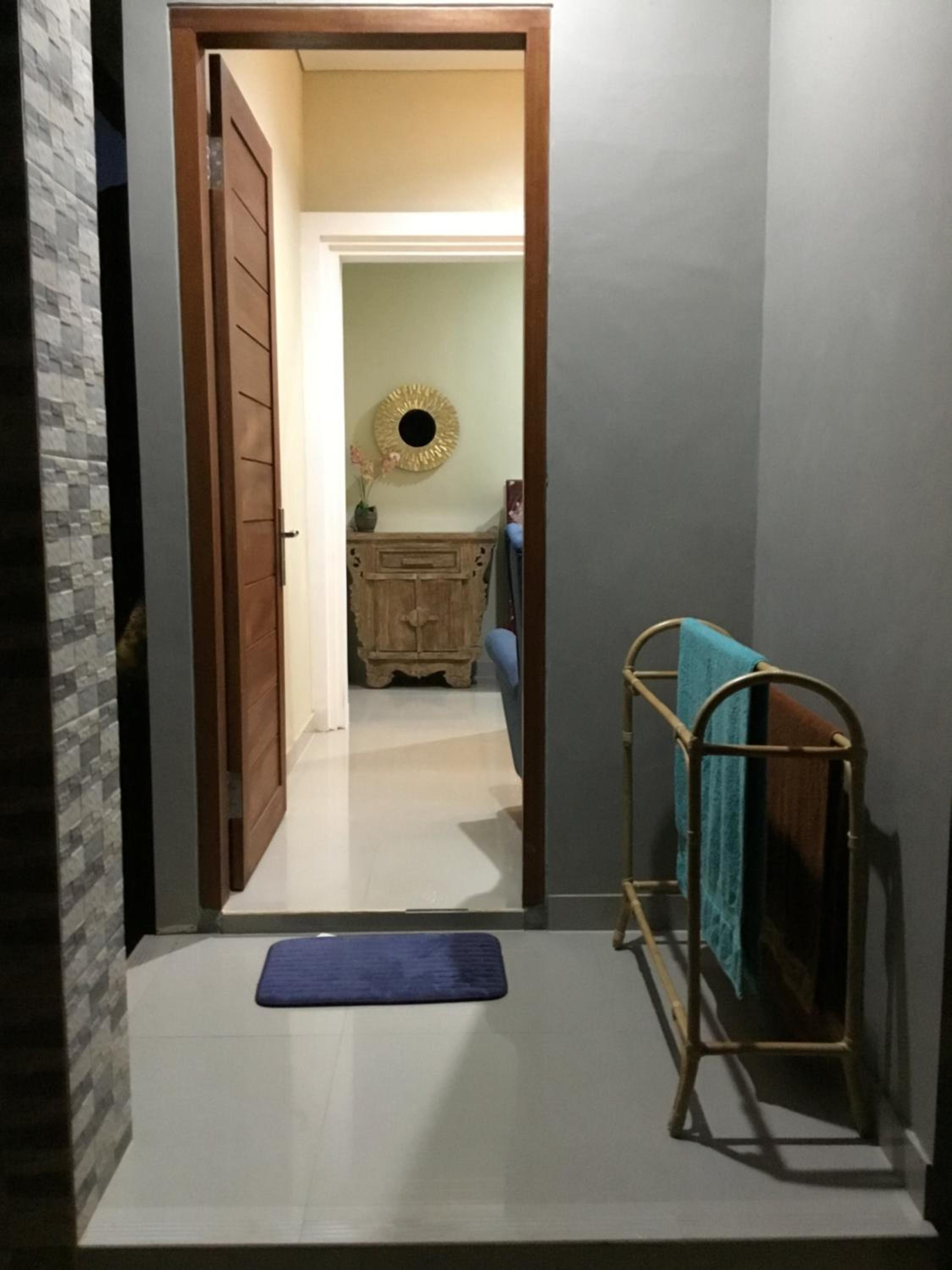 Deluxe Double Room with Balcony - Photo 10