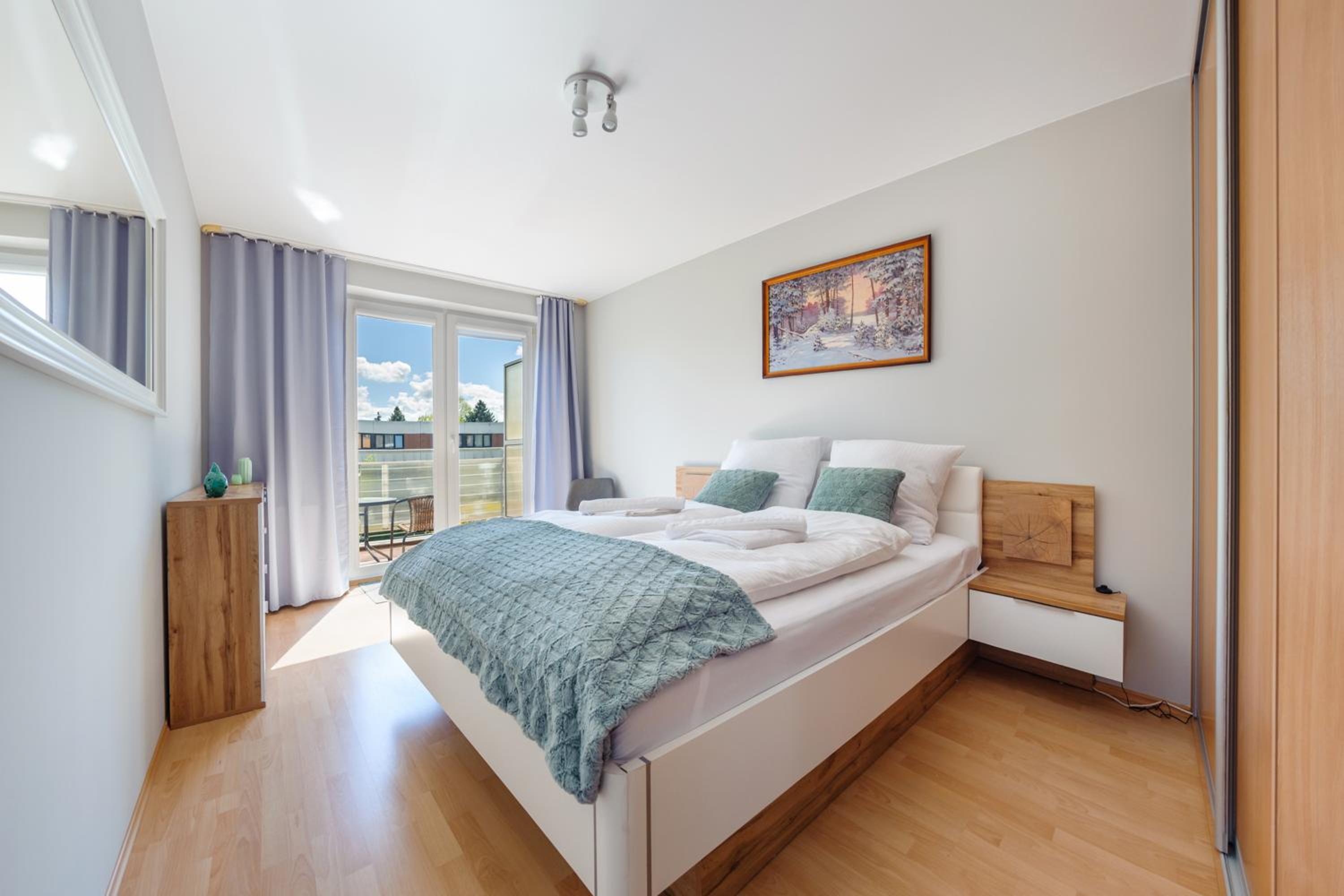 Two-Bedroom Apartment - Photo 7