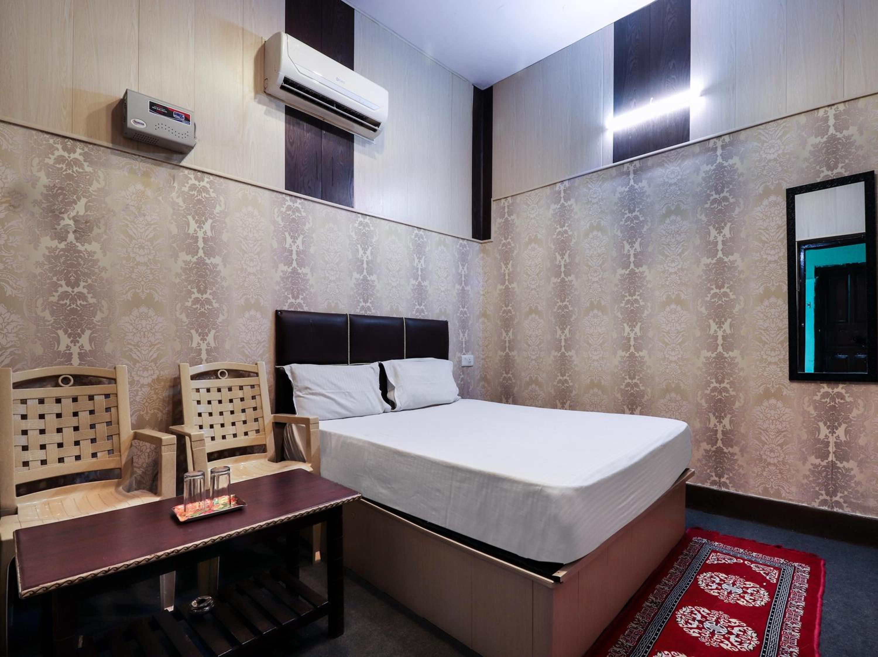 Deluxe Double Room photo 3