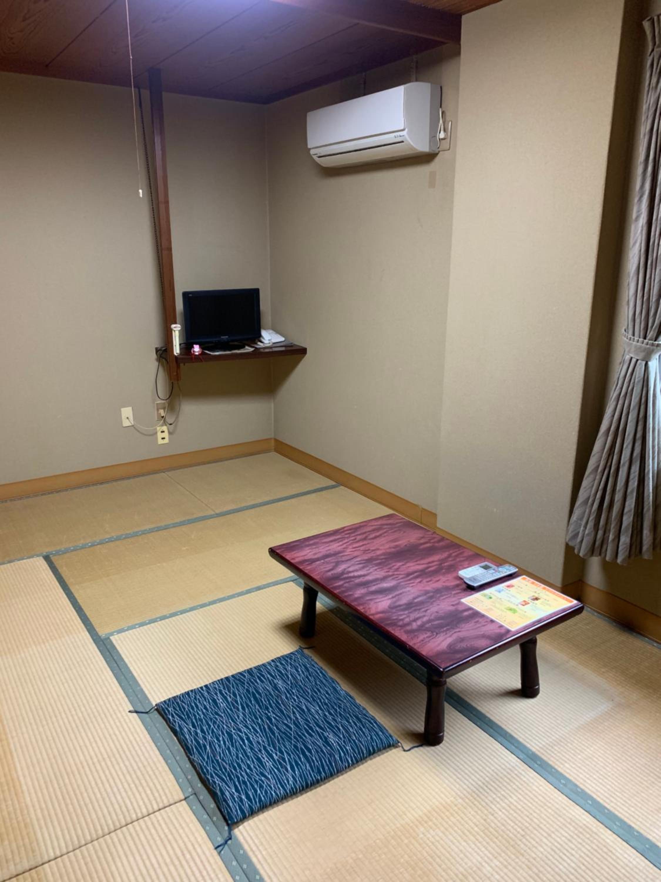 Double Room 3rd floor photo 3