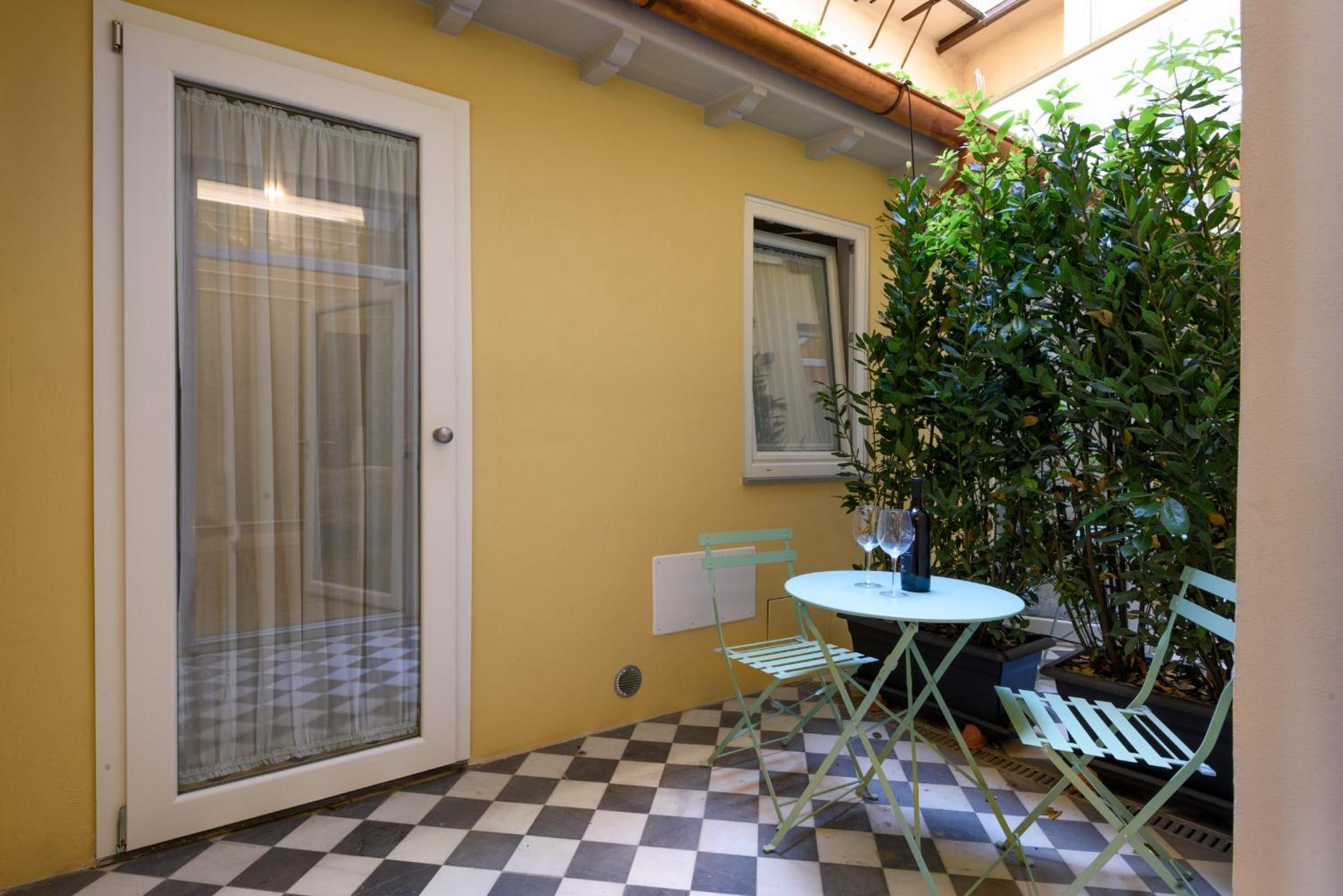 Junior Suite with Terrace photo 3