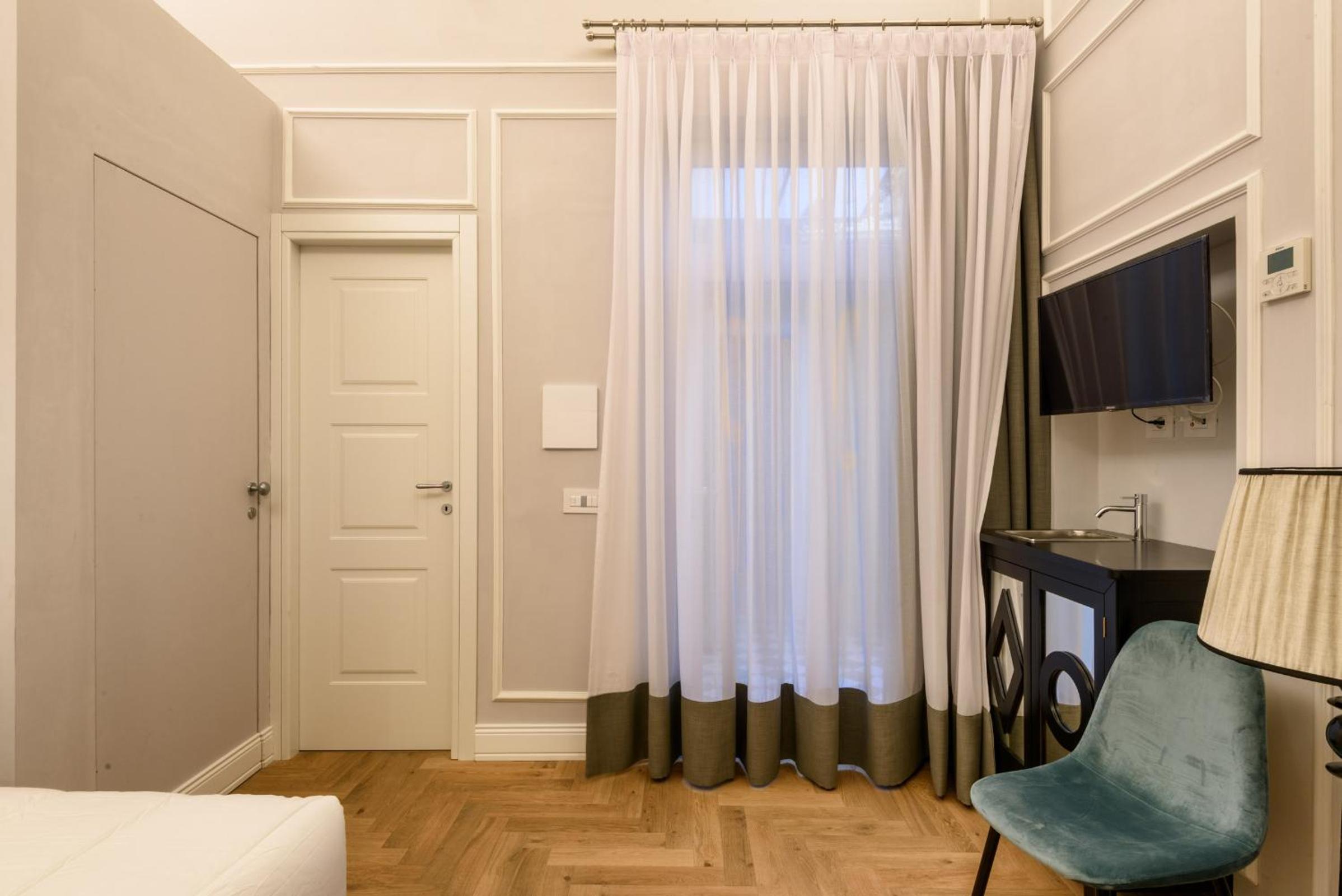 Junior Suite with Terrace photo 2