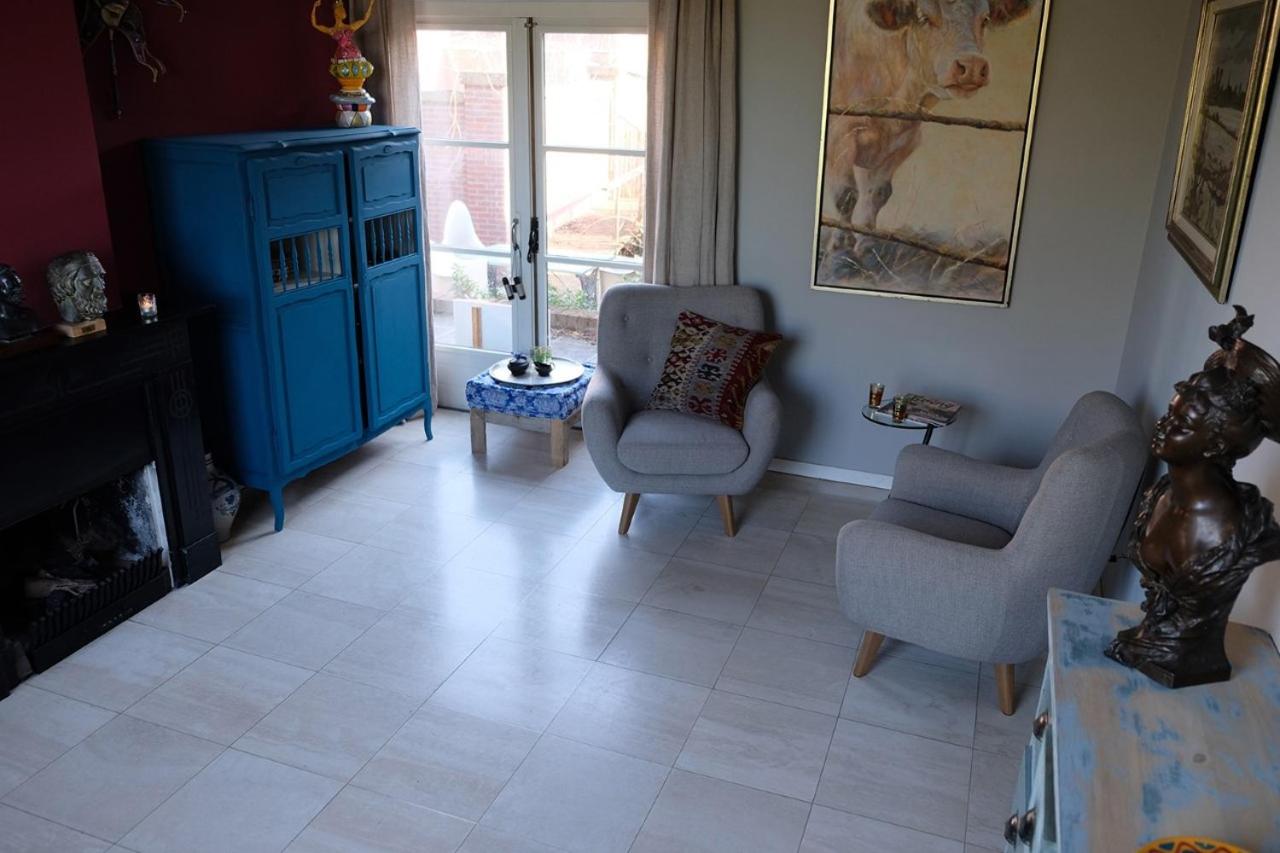 Two-Bedroom House photo 2