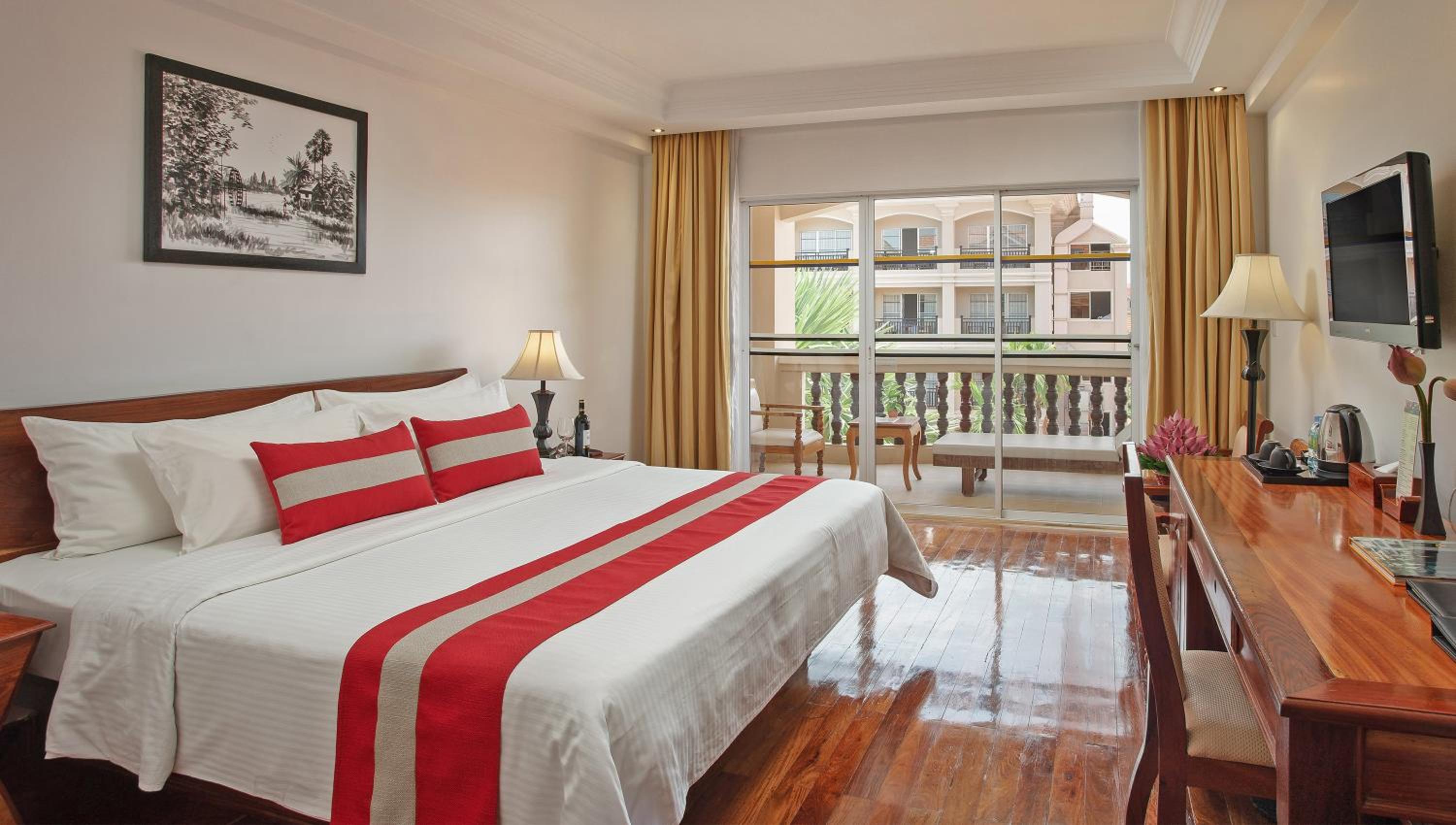 Premium Deluxe - Free 60mn massage + 1 High Tea per stay