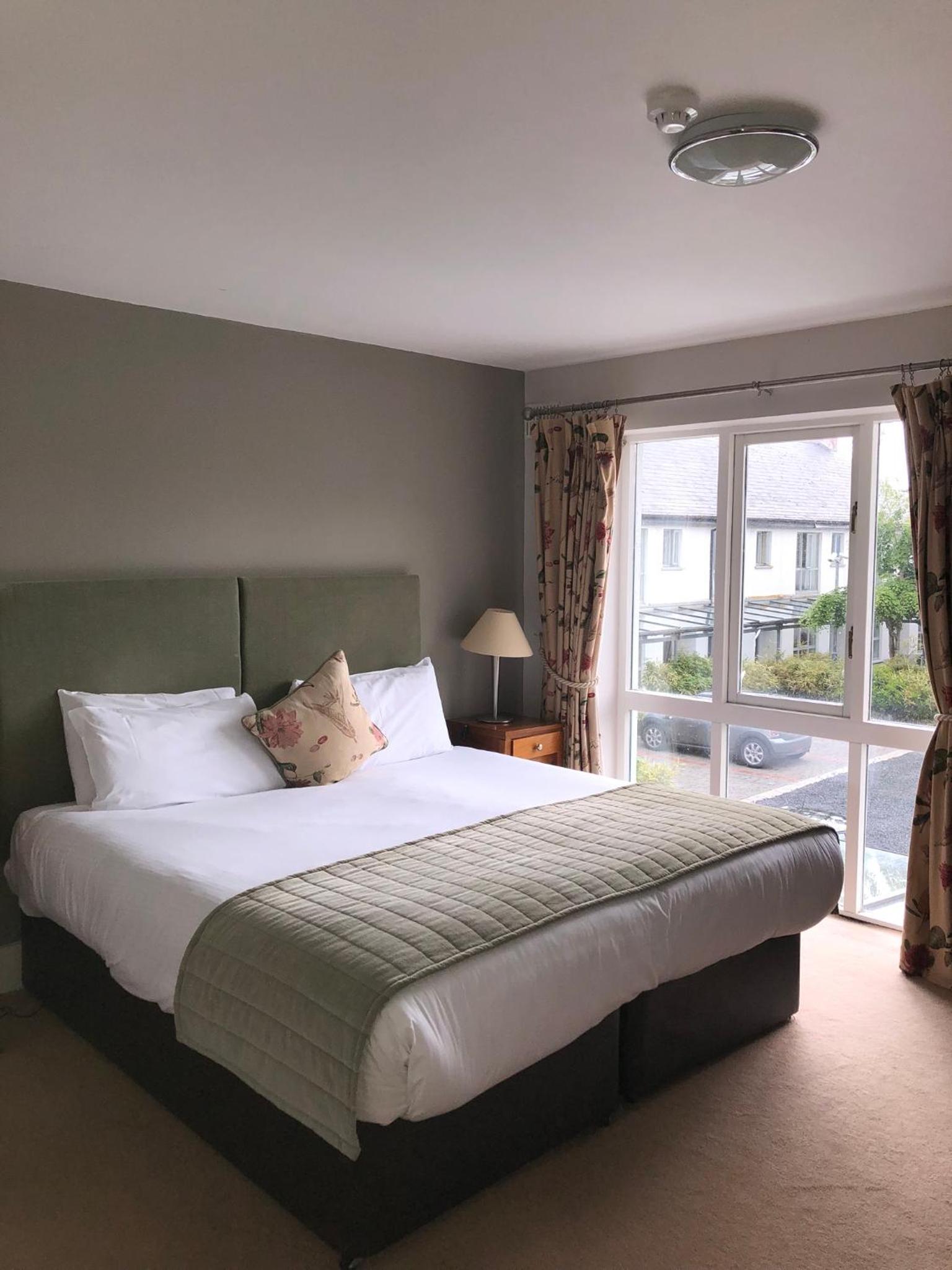 Garden Lodges Two-Bedrooms - Accessible - Photo 1
