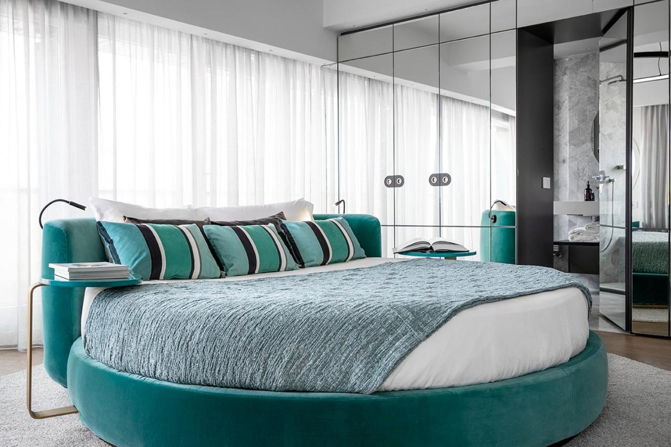 Penthouse Suite - Photo 4