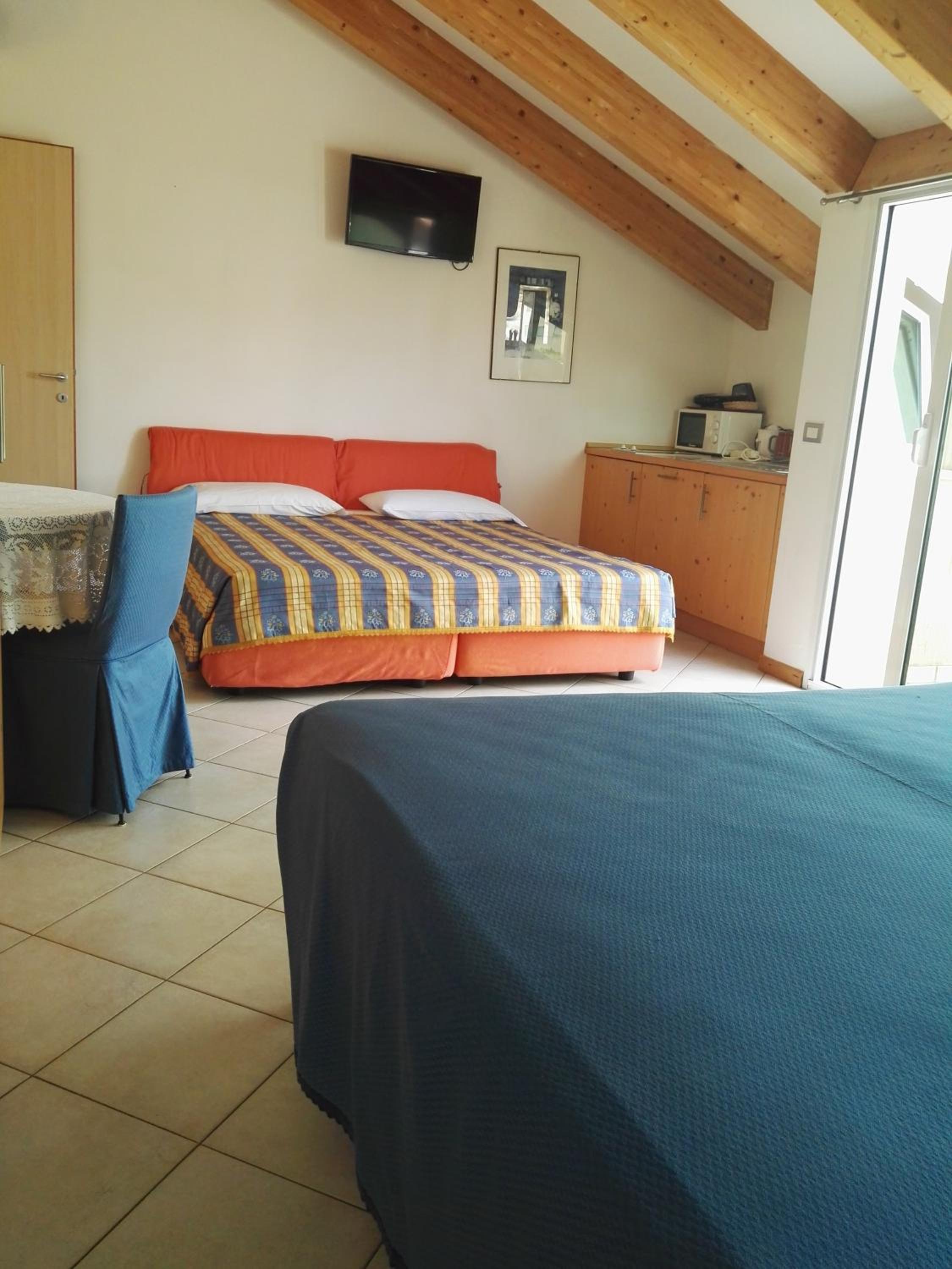 Deluxe Queen Room with Two Queen Beds
