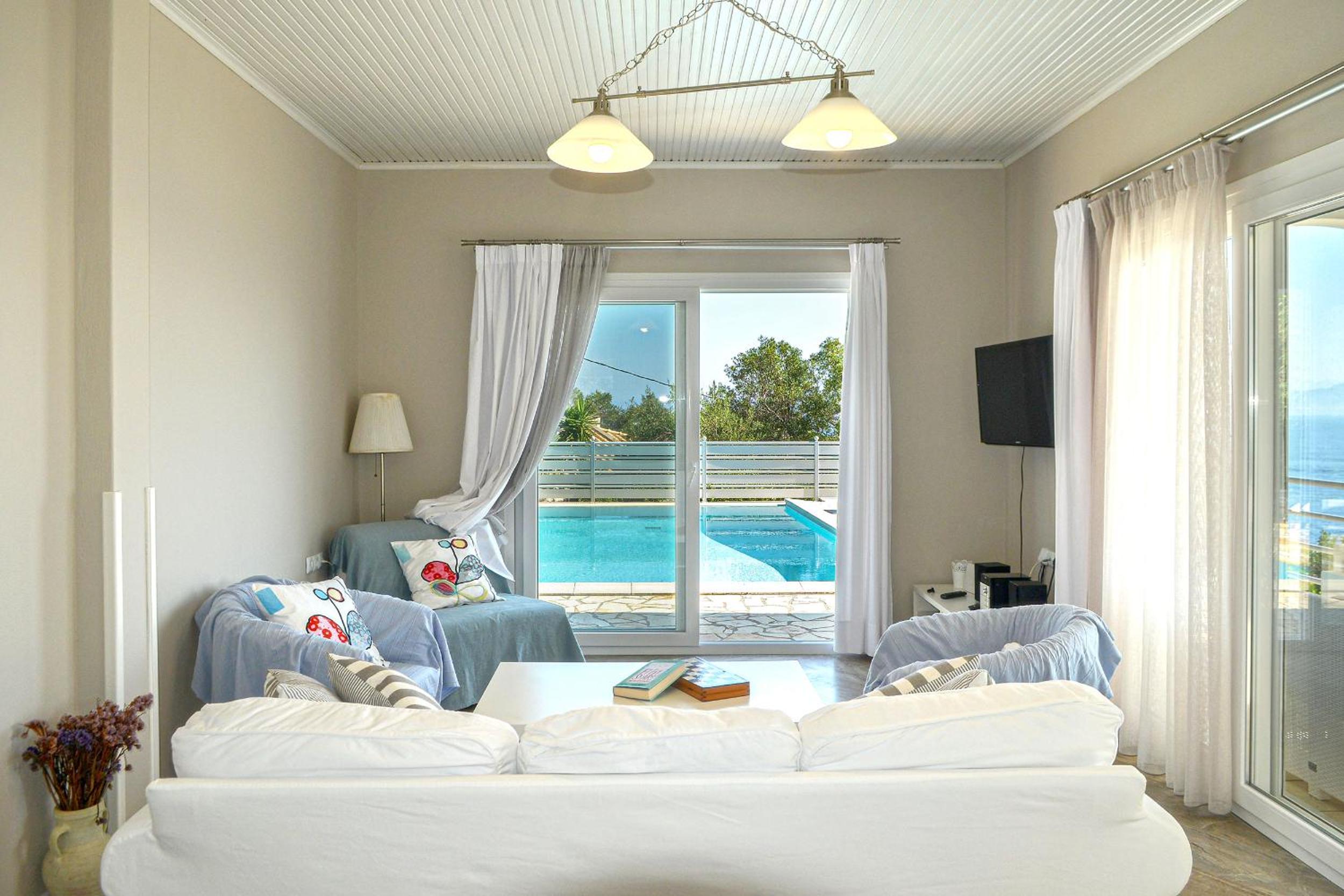 Villa - Beach Front photo 2